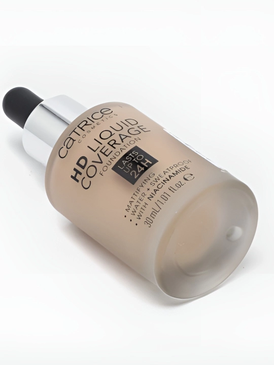 Tonal krem CATR  Foundation, ton 010