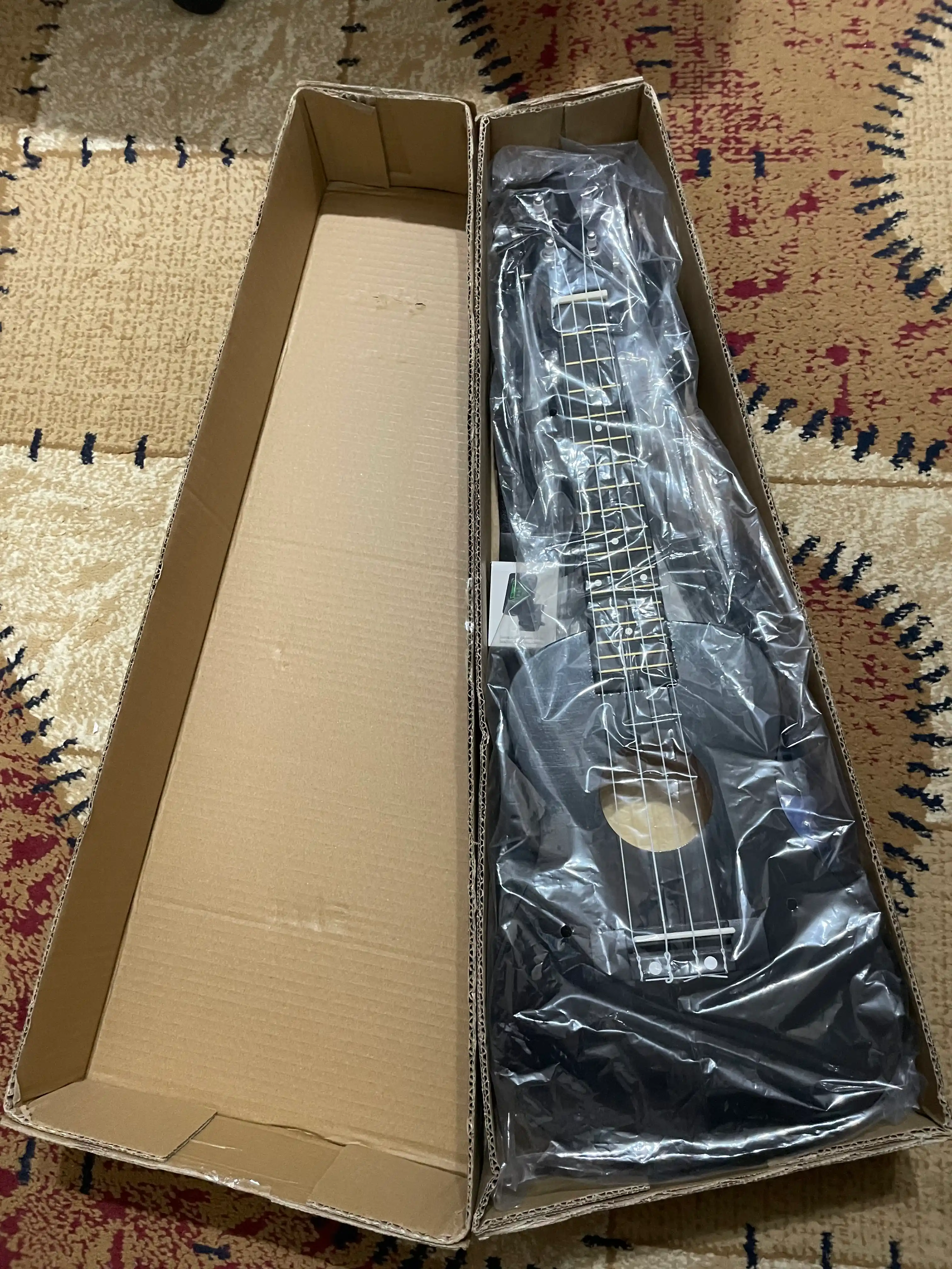Konsert ukulelesi, 58 sm, musiqa asboblari to‘plami, mini gitara