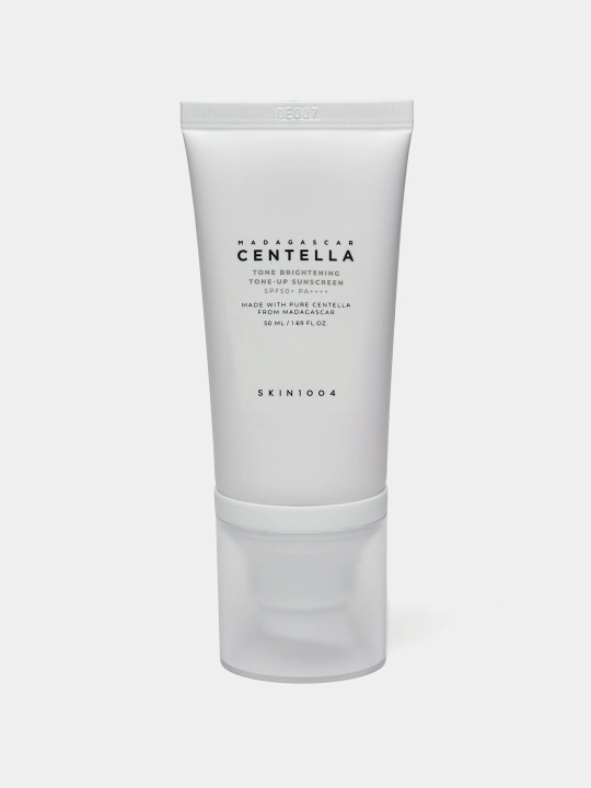 Солнцезащитный крем с центеллой SPF 50+ Skin1004 Madagascar Centella SPF50+ PA++++, 50 мл