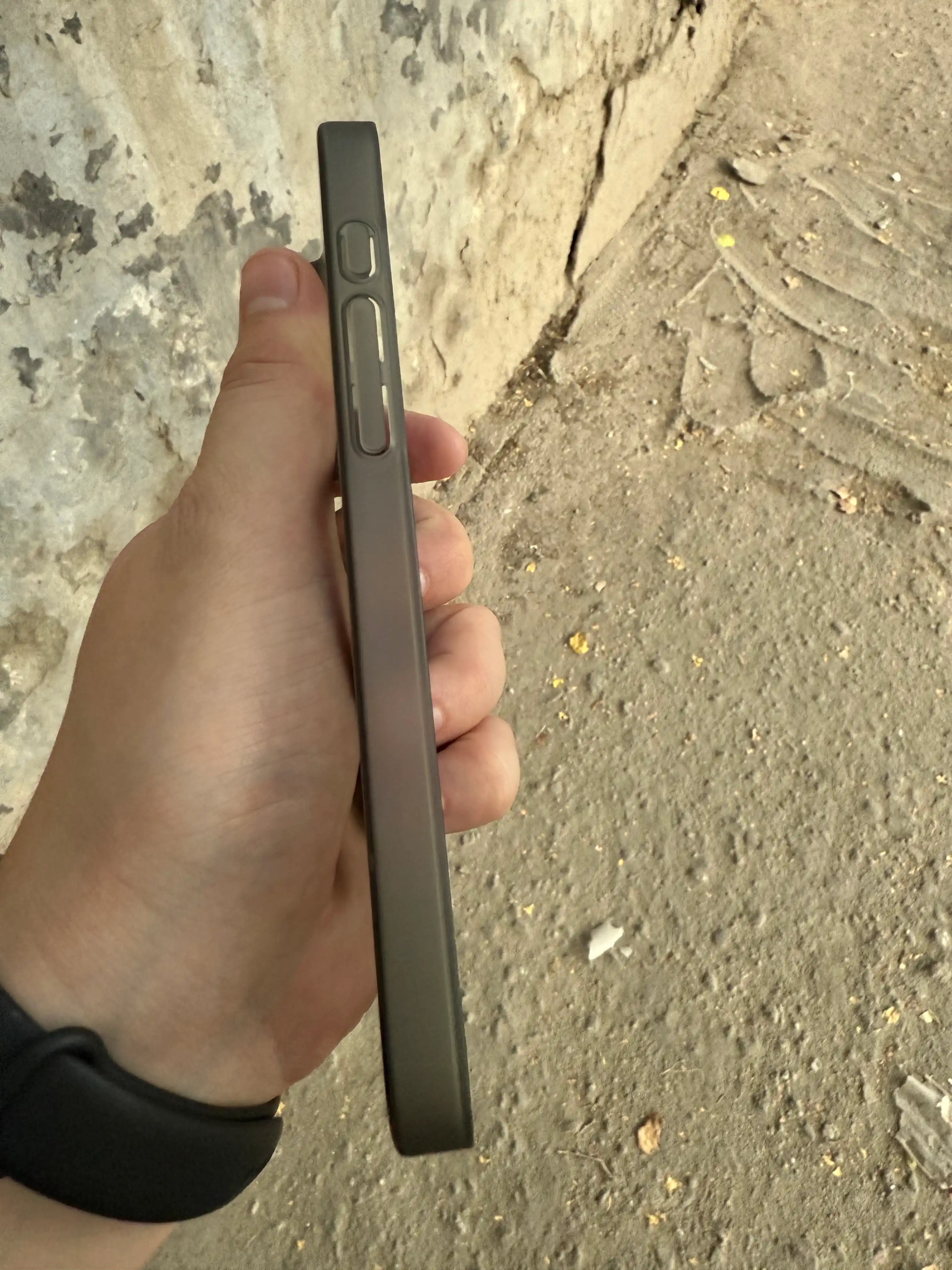 Матовый чехол с MagSafe и открытыми краями для iPhone 11/12/13/14/15/16/Pro/Pro Max