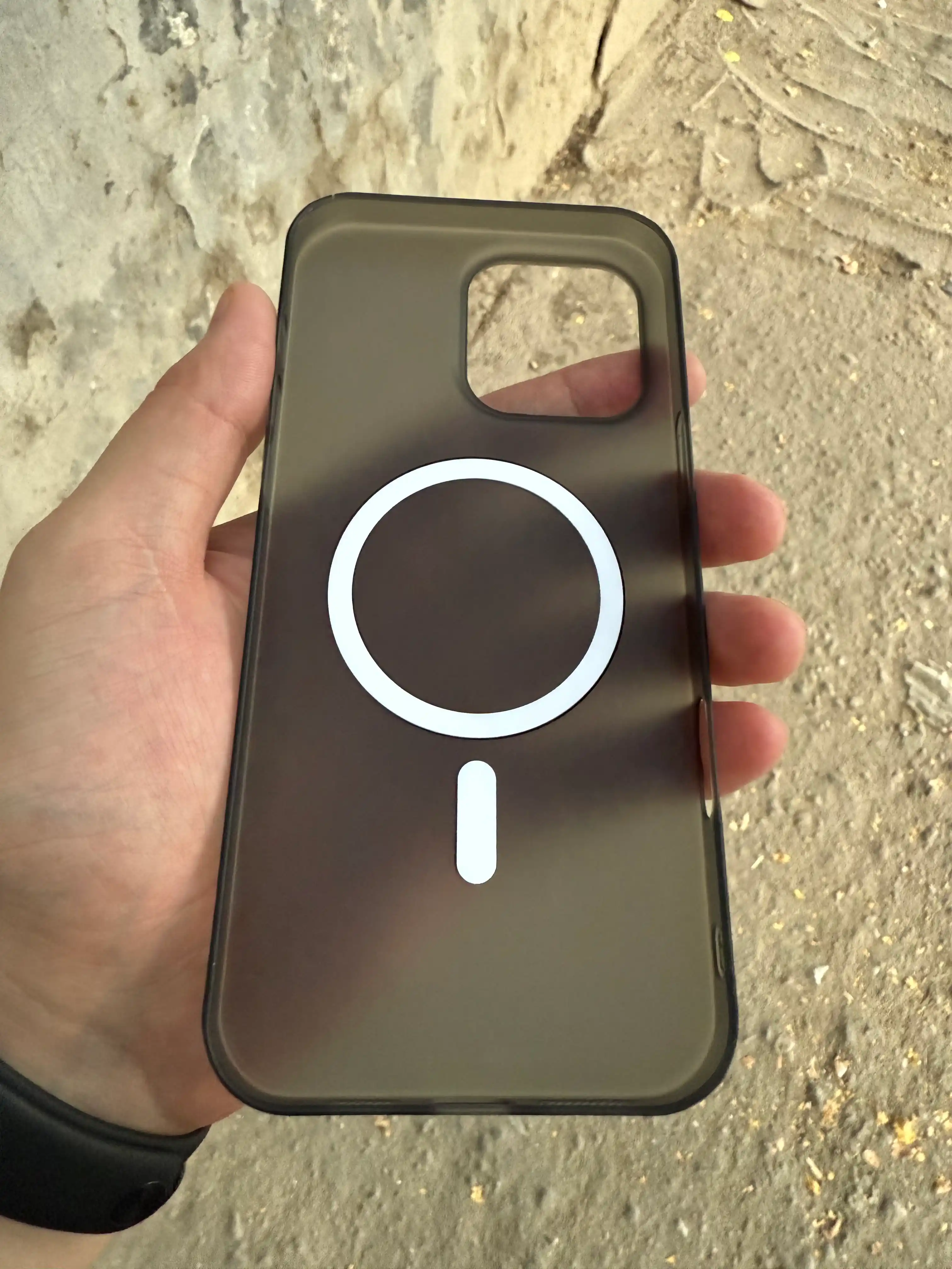 Матовый чехол с MagSafe и открытыми краями для iPhone 11/12/13/14/15/16/Pro/Pro Max