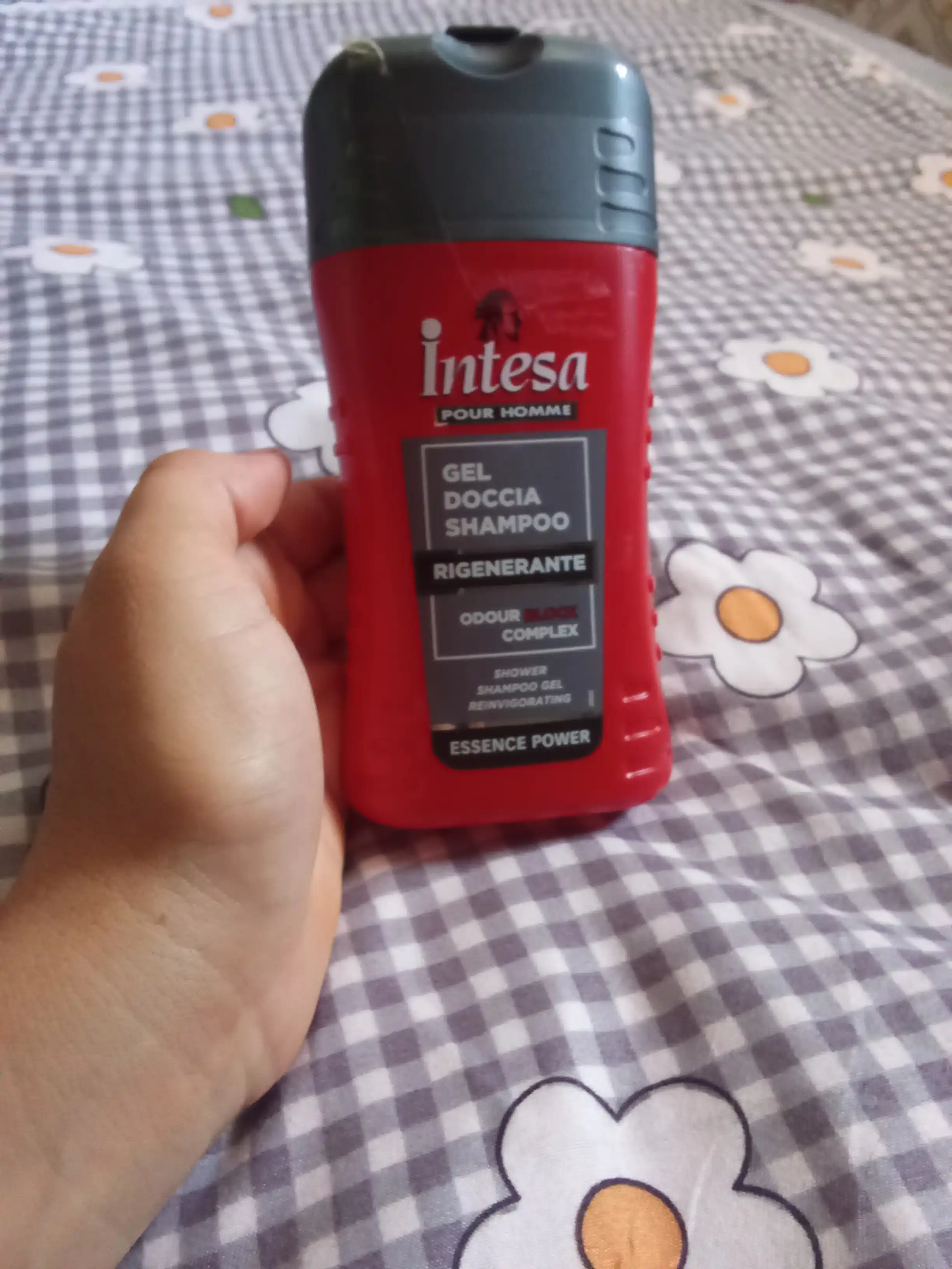 Шампунь-гель для душа Intesa Silver Essence Power сила аромата, 250 мл