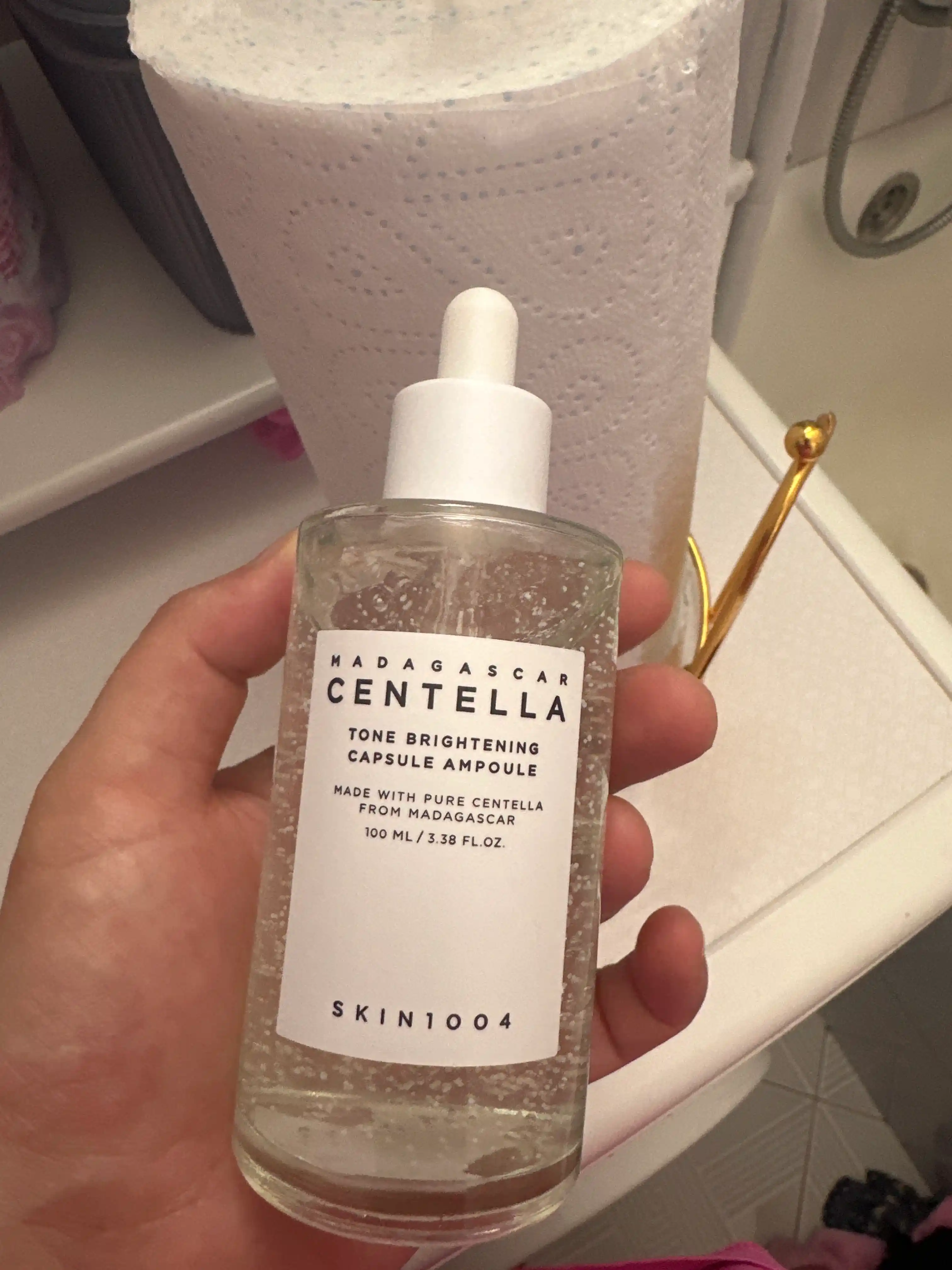 Tinchlantiruvchi ampulali zardob Madagascar Centella Ampoule Skin1004, sentella bilan
