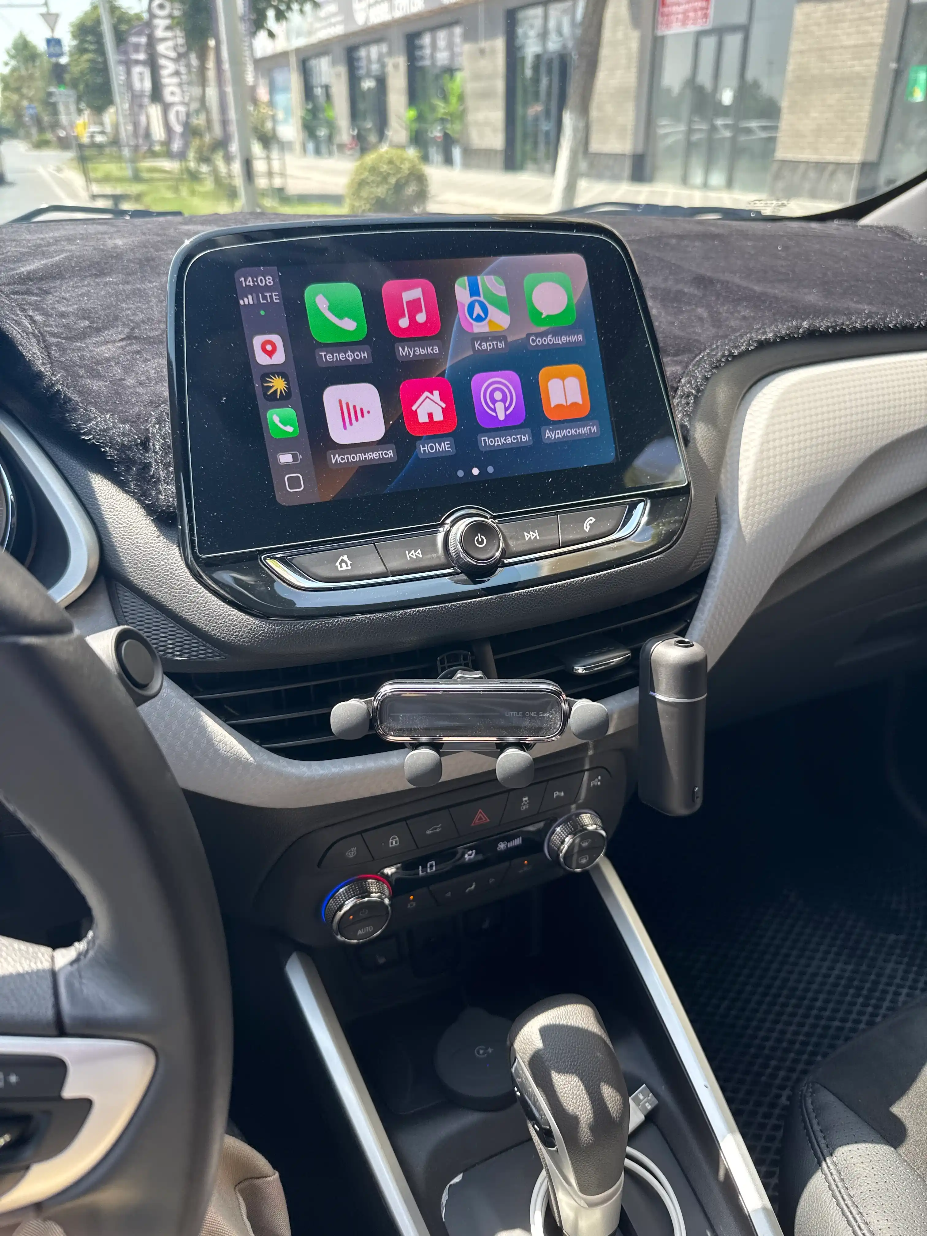 YouTube, Netflix va TikTok-ni qo'llab-quvvatlaydigan simsiz CarPlay