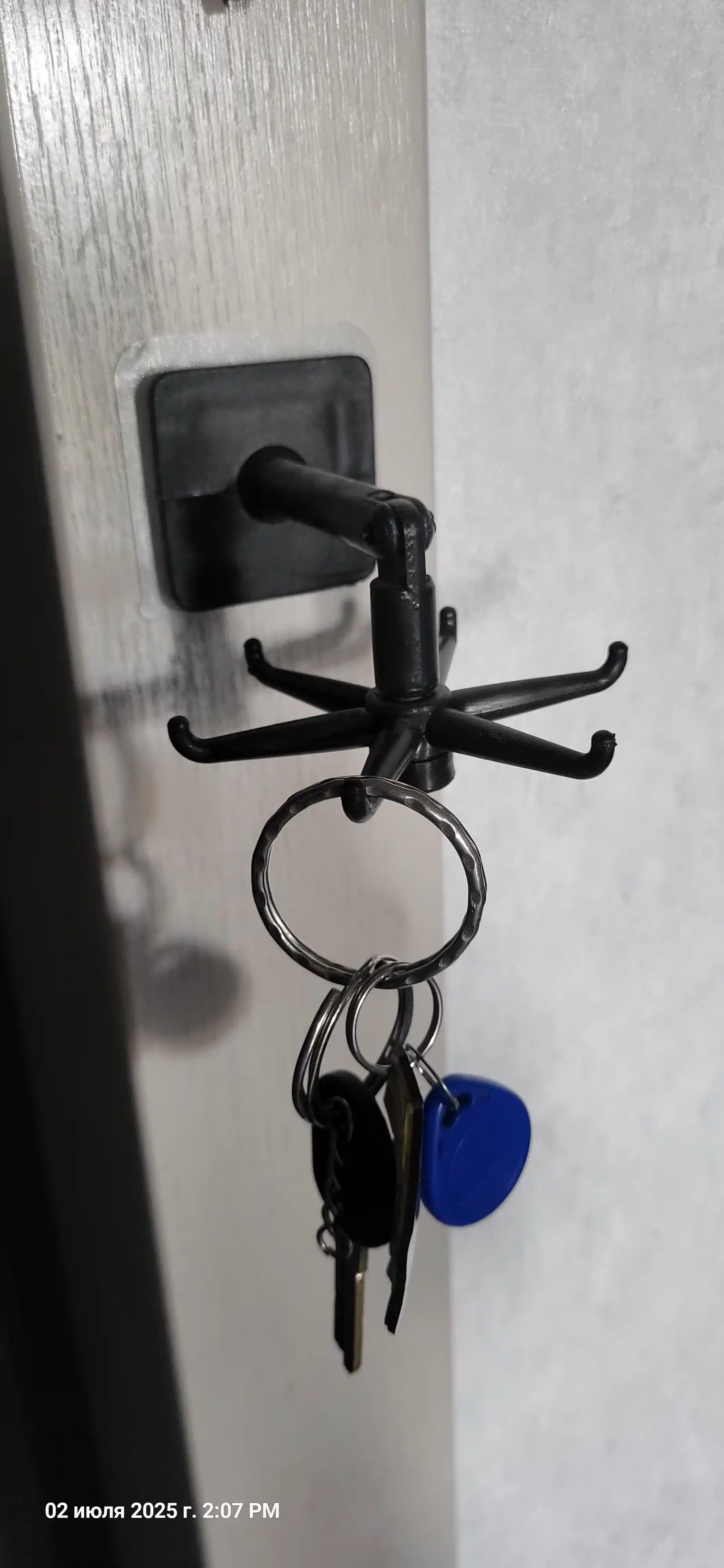 Крючок держатель, вращающийся, для кухонных принадлежностей, самоклеящийся, 6 крючков