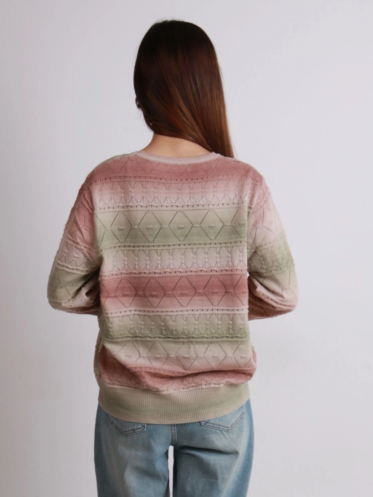 Ayollar uchun oversayz sviter, polyester, universal o'lcham, qulay va issiq