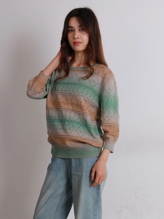Ayollar uchun oversayz sviter, polyester, universal o'lcham, qulay va issiq