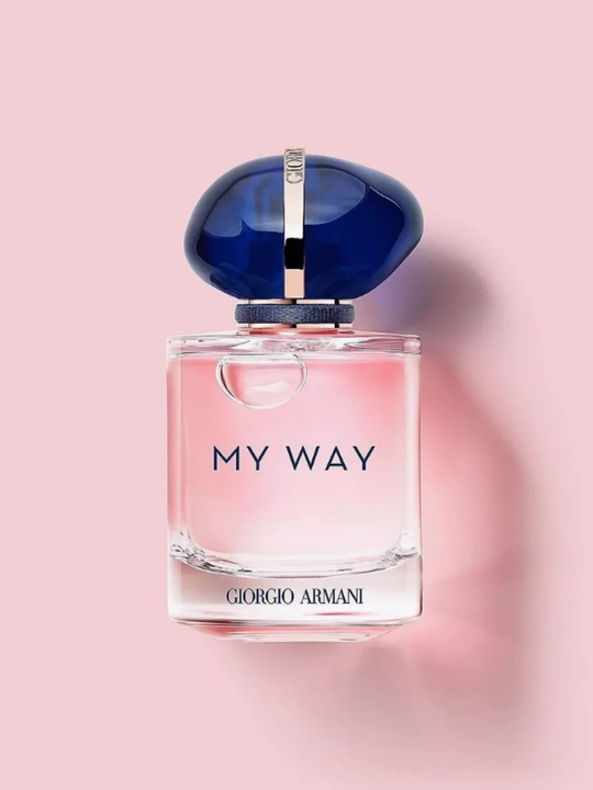 Ayollar atirlari Giorgio Armani mening yo'lim