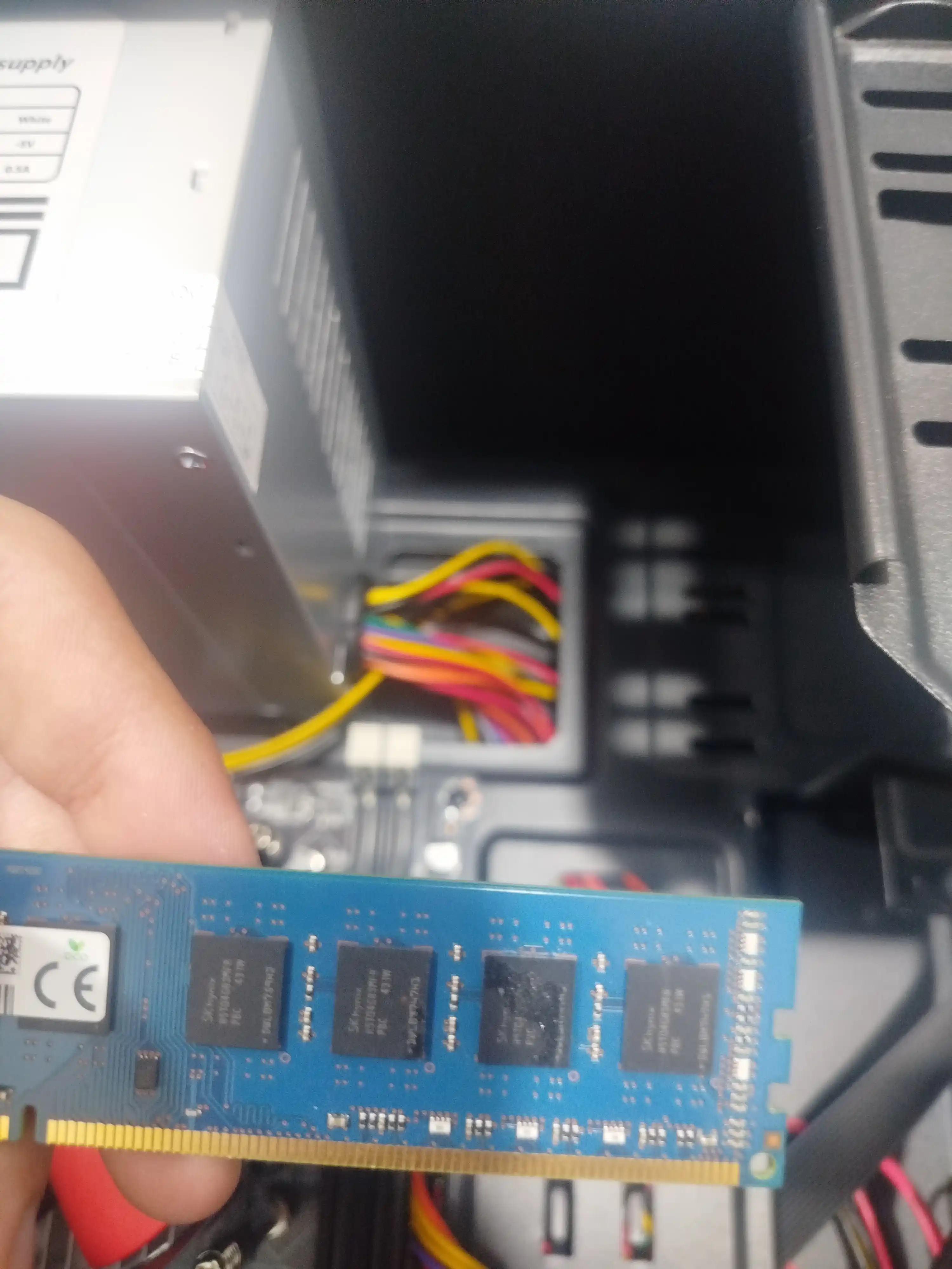 Kompyuter Intel Core i3,i5,i7 4 yadro protsessoriga asoslangan tizim bloki ofis uchun