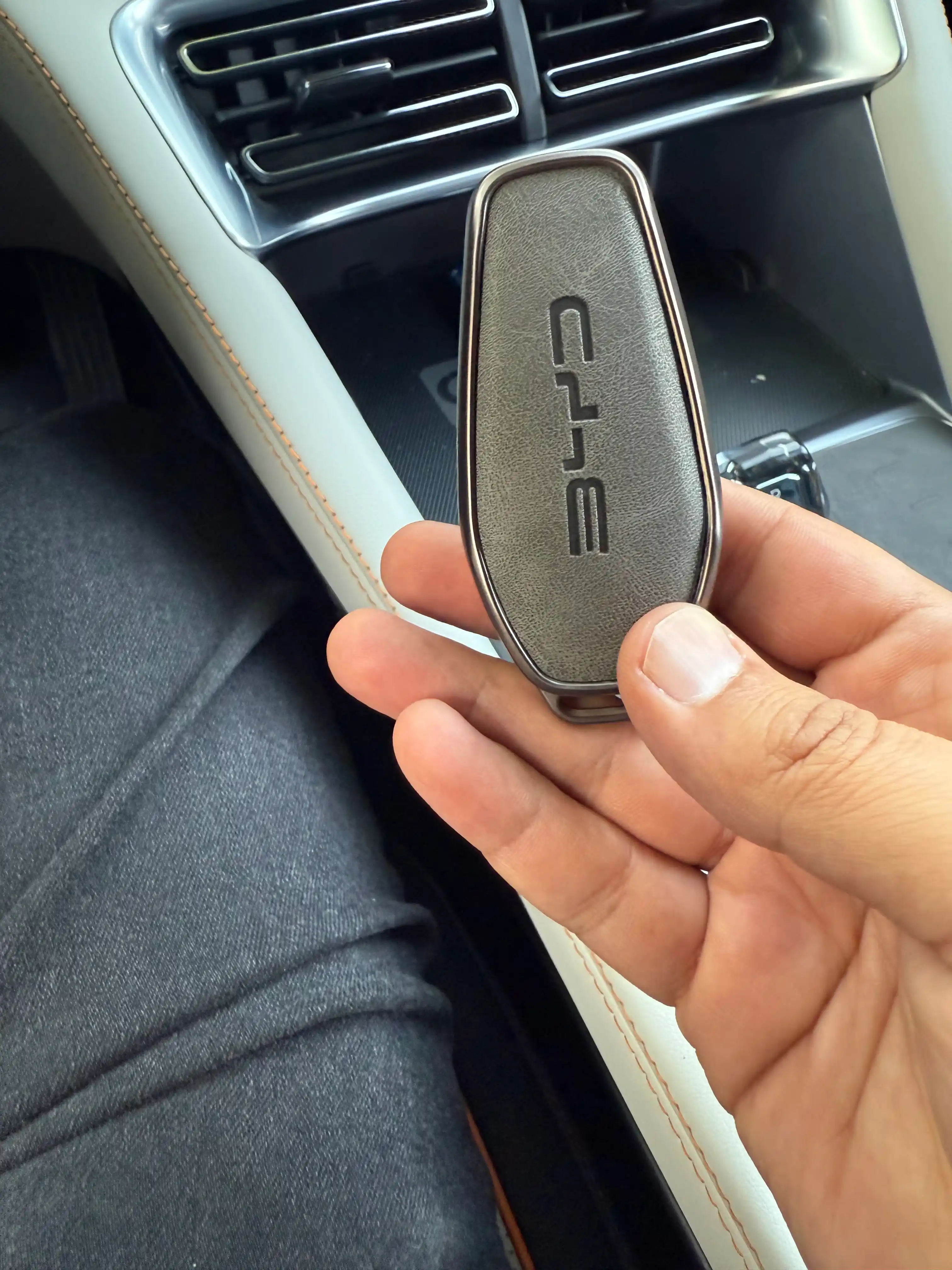 BYD Yuan, Chazor, Song, Tang, Han pult, kaliti uchun eco charm va TPU dan himoya g'ilofi