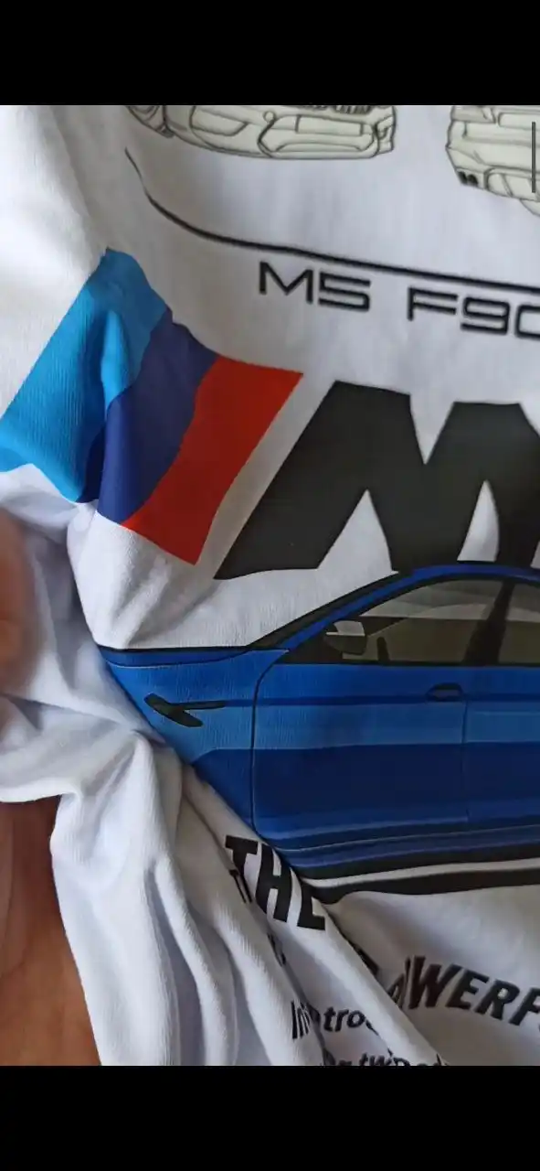 Erkaklar futbolkasi BMW M5 F90 print bilan, 100% paxta