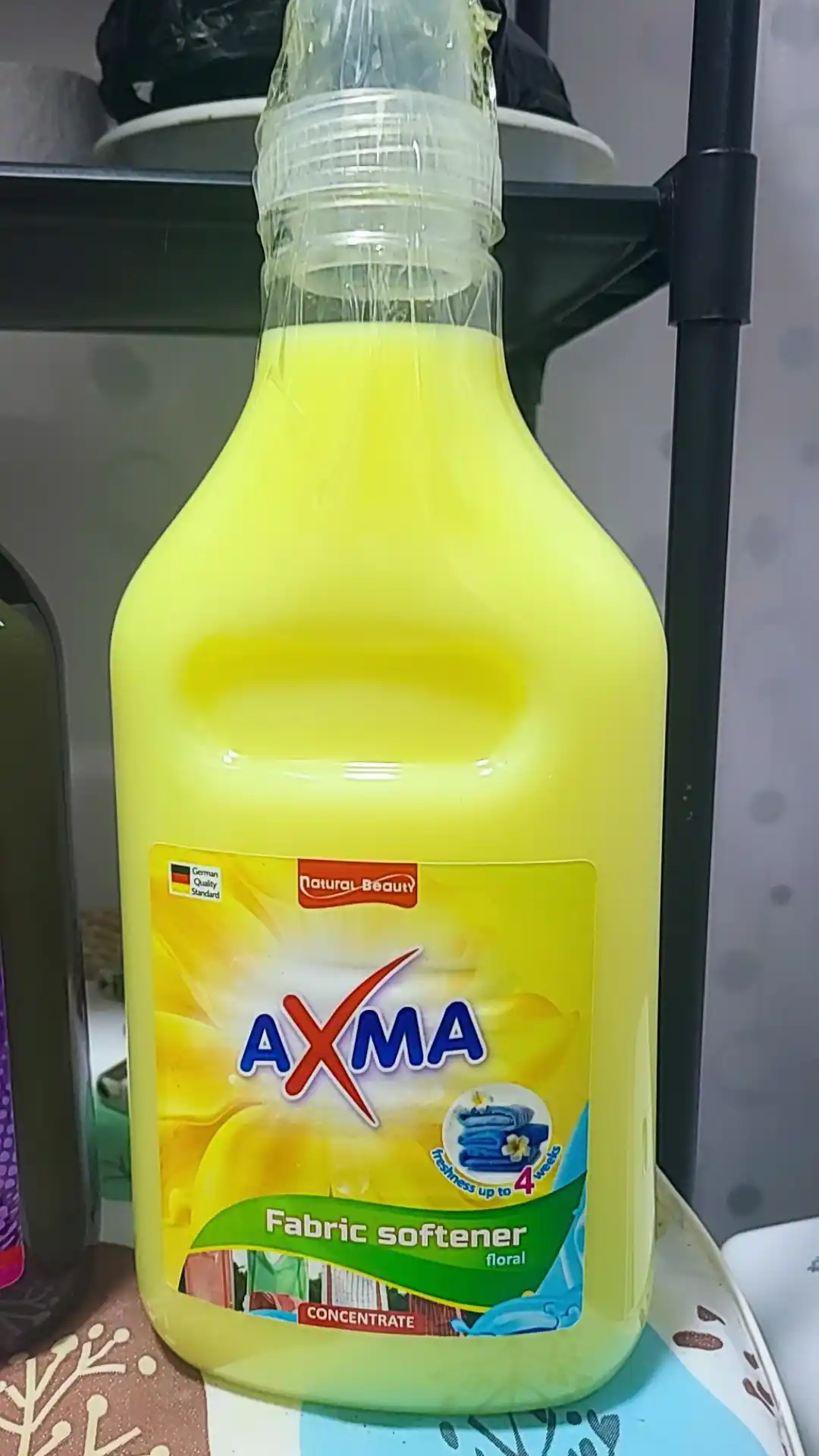 Ichki kiyimlar uchun AXMA Gul konditsioneri, 1,5 litr