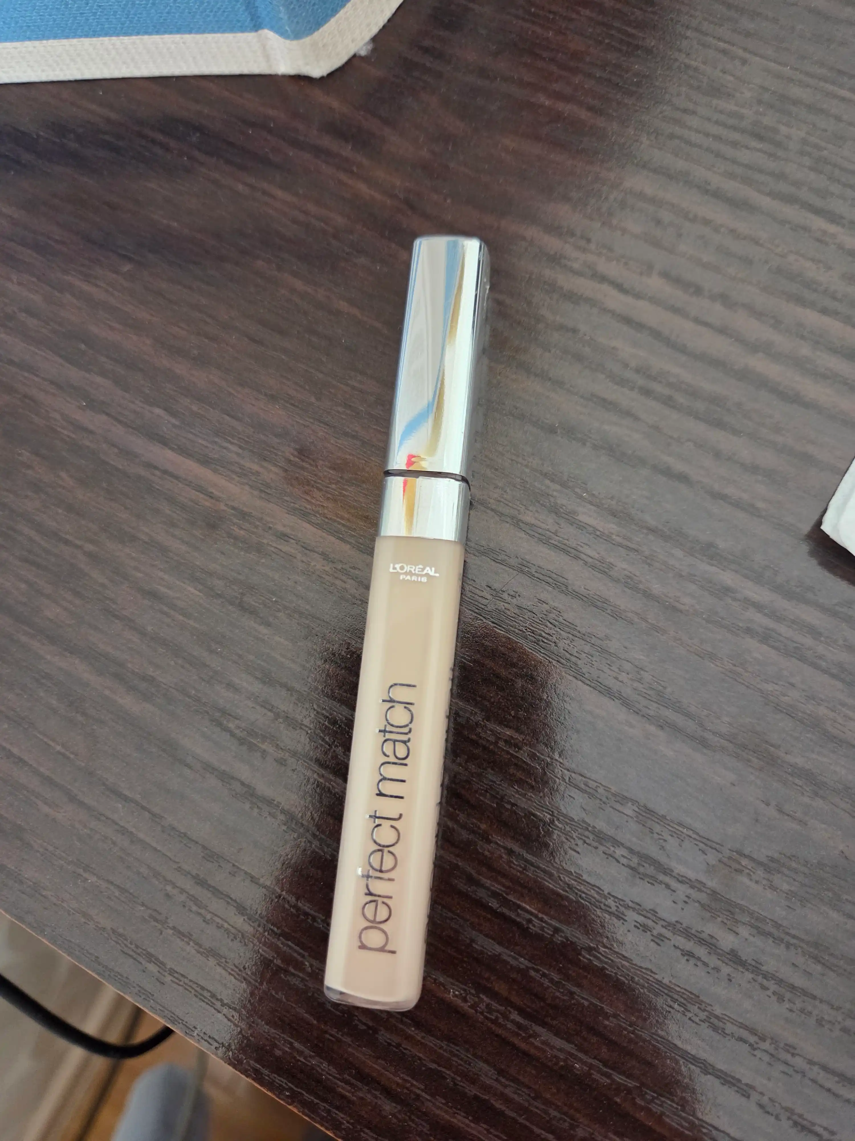 L'Oreal Paris консилер для лица Accord Parfait, тон 1N, 6.8 мл