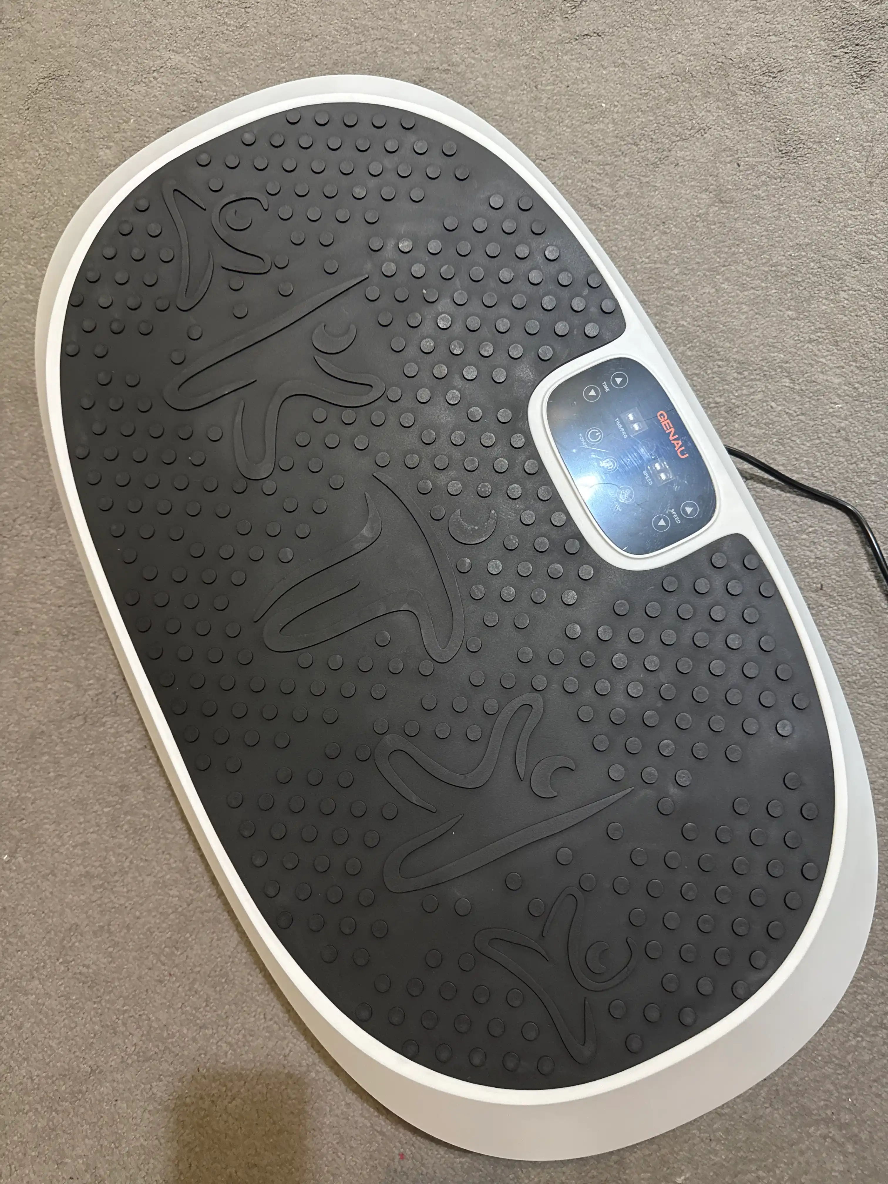 Виброплатформа Genau VibroFit V2 для похудения, с эспандерами, до 150 кг *VP1-02A