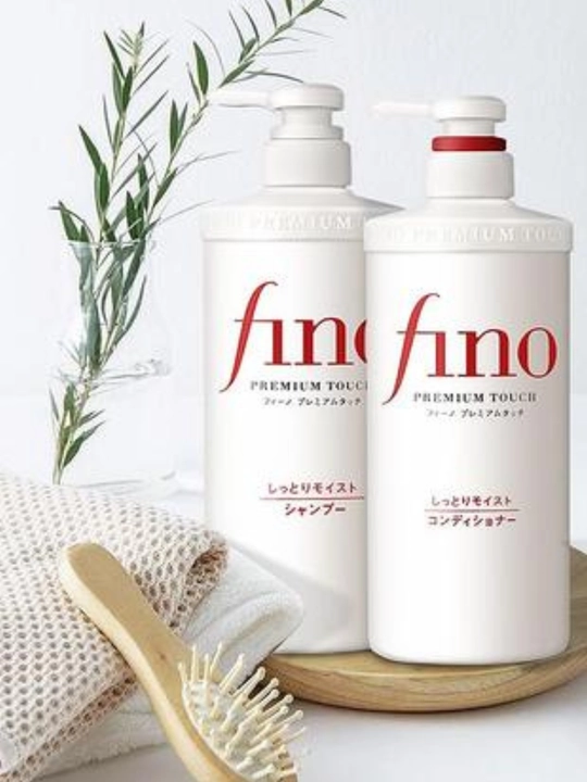 Шампунь для волос SHISEIDO FINO Touch Repair Shampoo, 550 мл