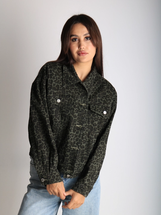 Ayollar uchun yengil jaket tiger print bilan