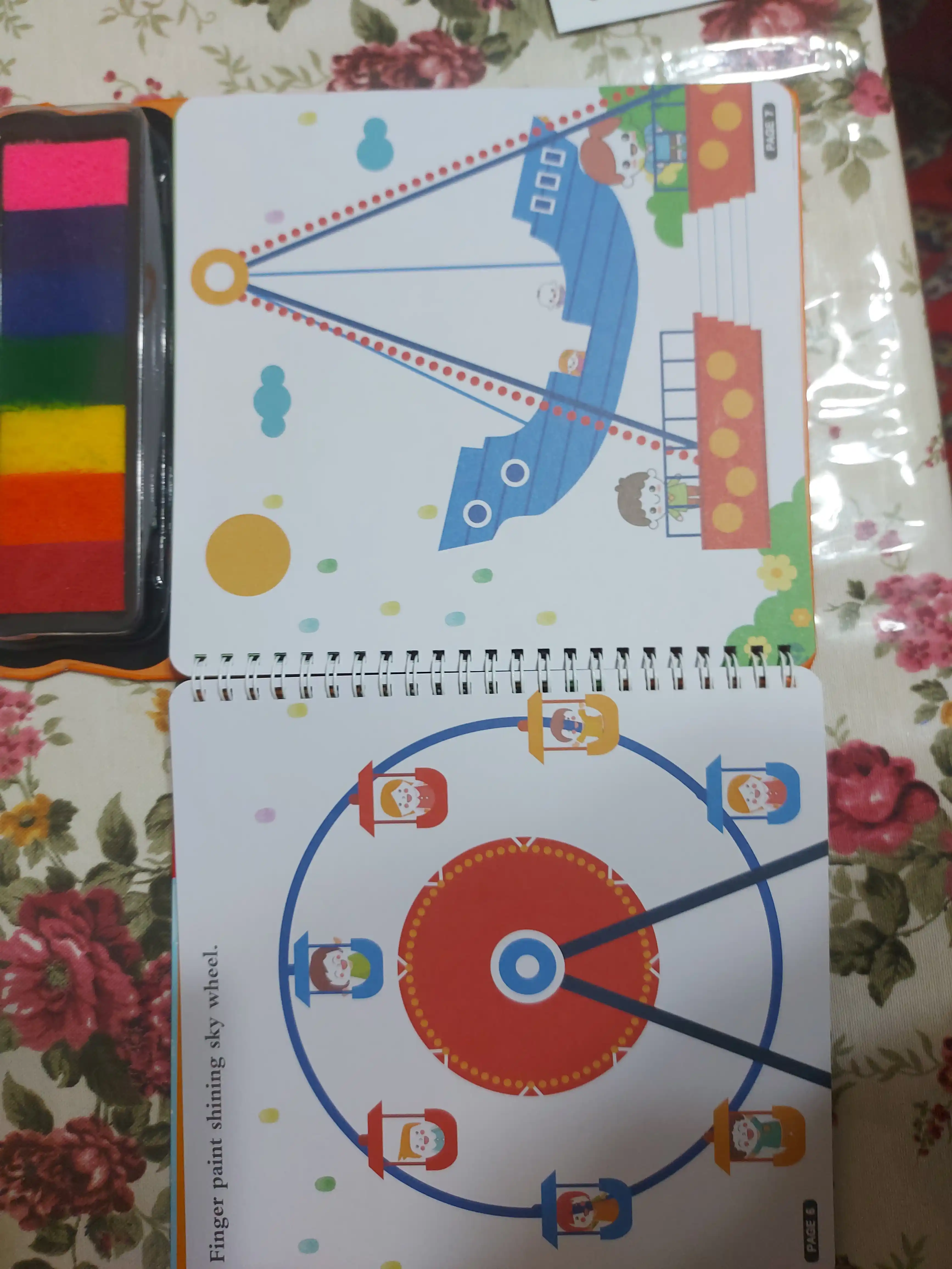 Barmoqlar yordamida bo'yaladigan kitobcha