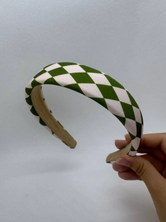 Зелёный хаки