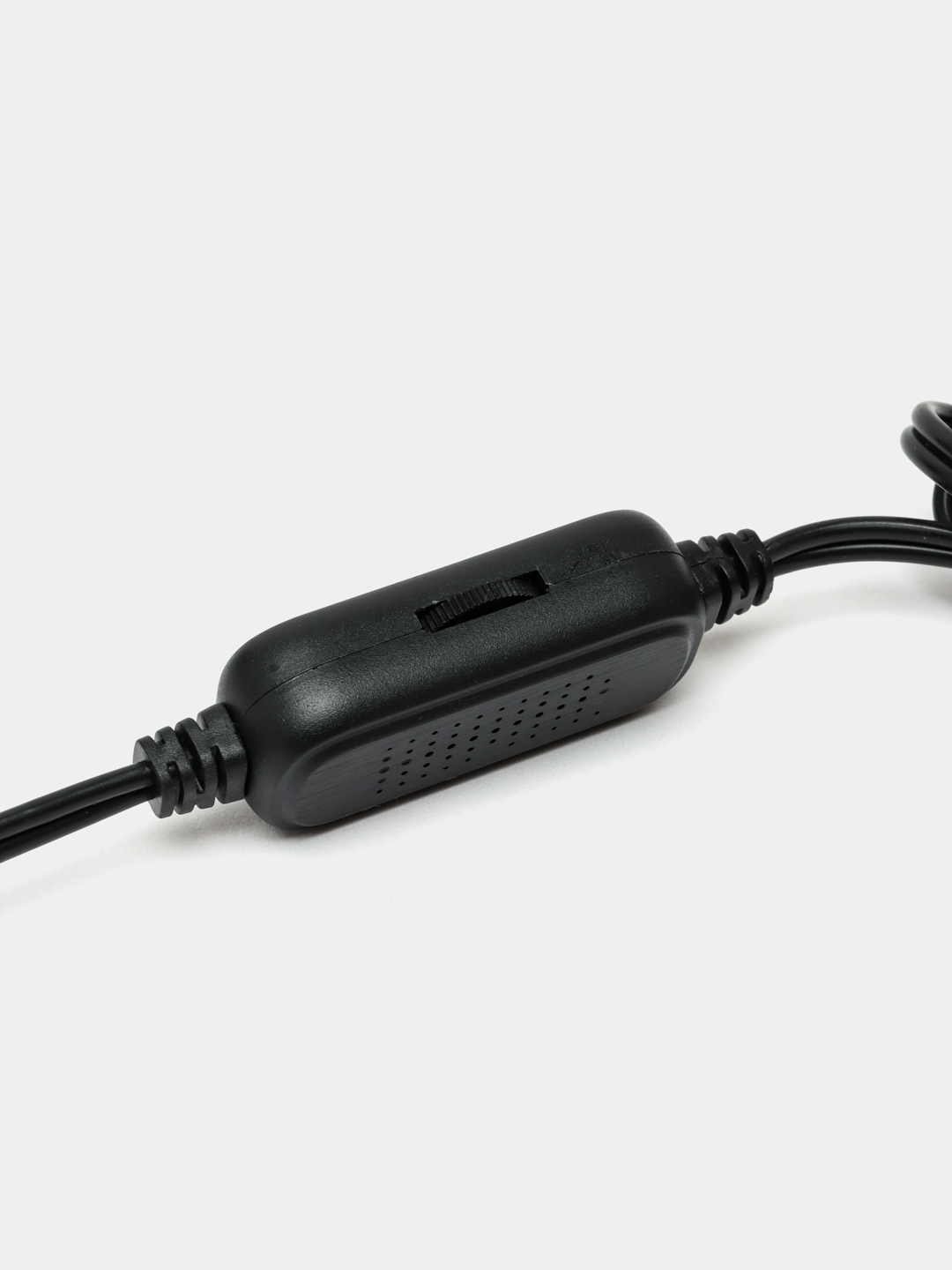 Kolonkalar Microlab B-25, kompyuter akustikasi 2.0, AUX+USB, 6 Vt RMS