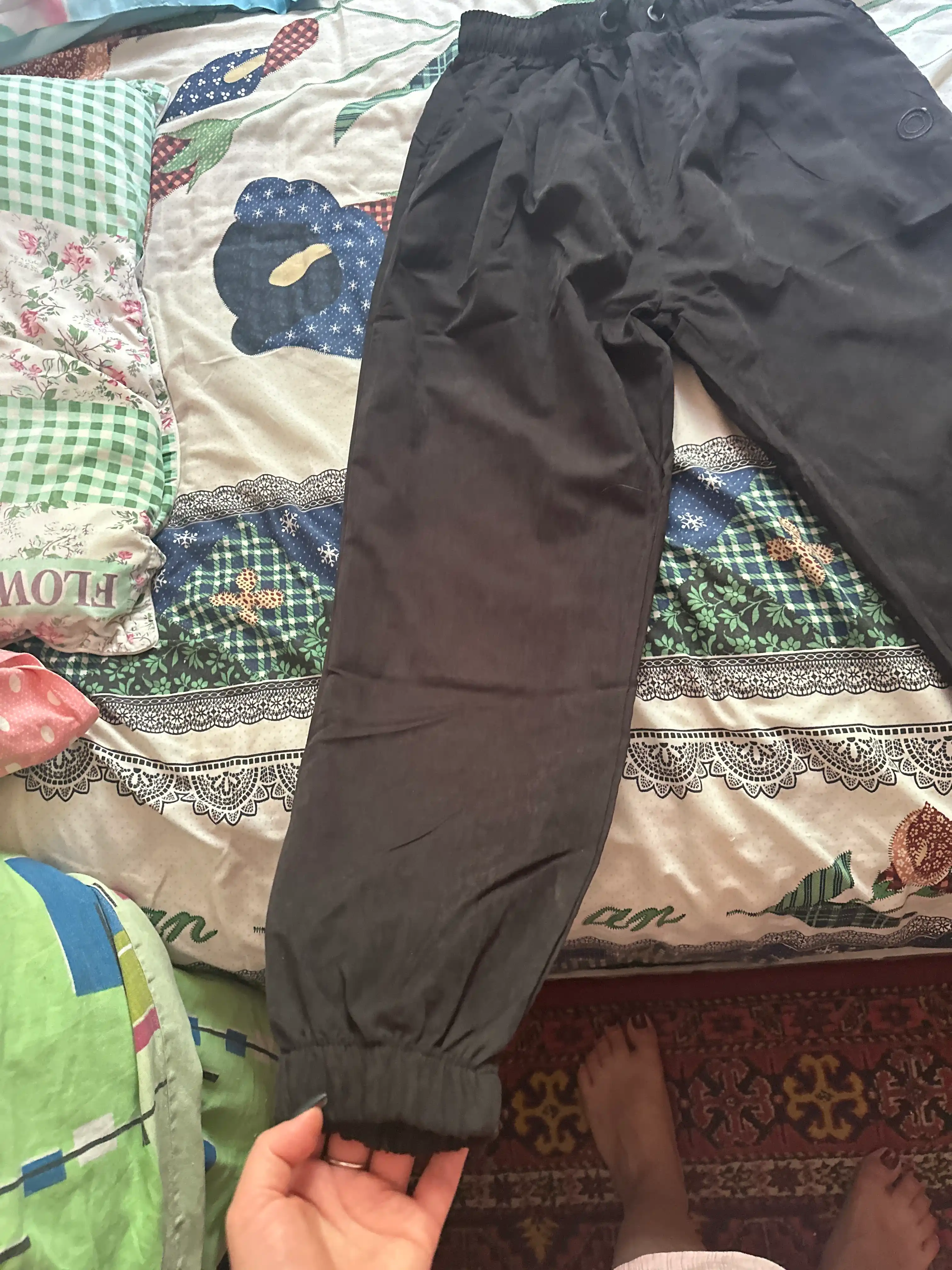 Kargo shimlar katta o'lchamdagi, Djoggerlar yengil va nozik material