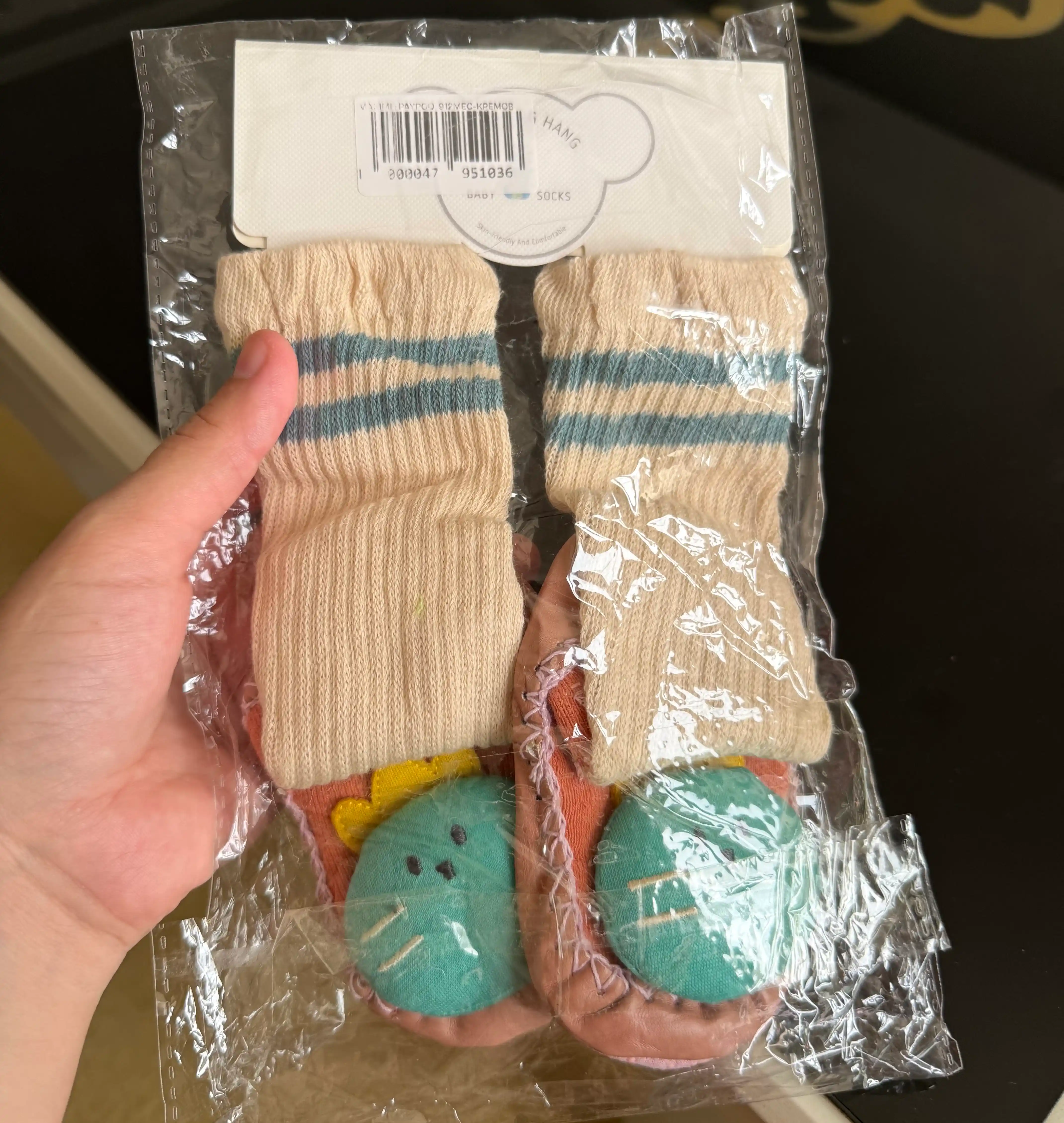 6 oylikdan 12 oylikgacha bo'lgan chaqaloqlar paypog'i