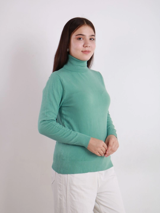 Ayollar uchun kashmyor va junli vodolazka, kuz va qish uchun sviter, L - XL o'lcham