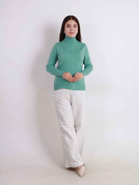 Ayollar uchun kashmyor va junli vodolazka, kuz va qish uchun sviter, L - XL o'lcham