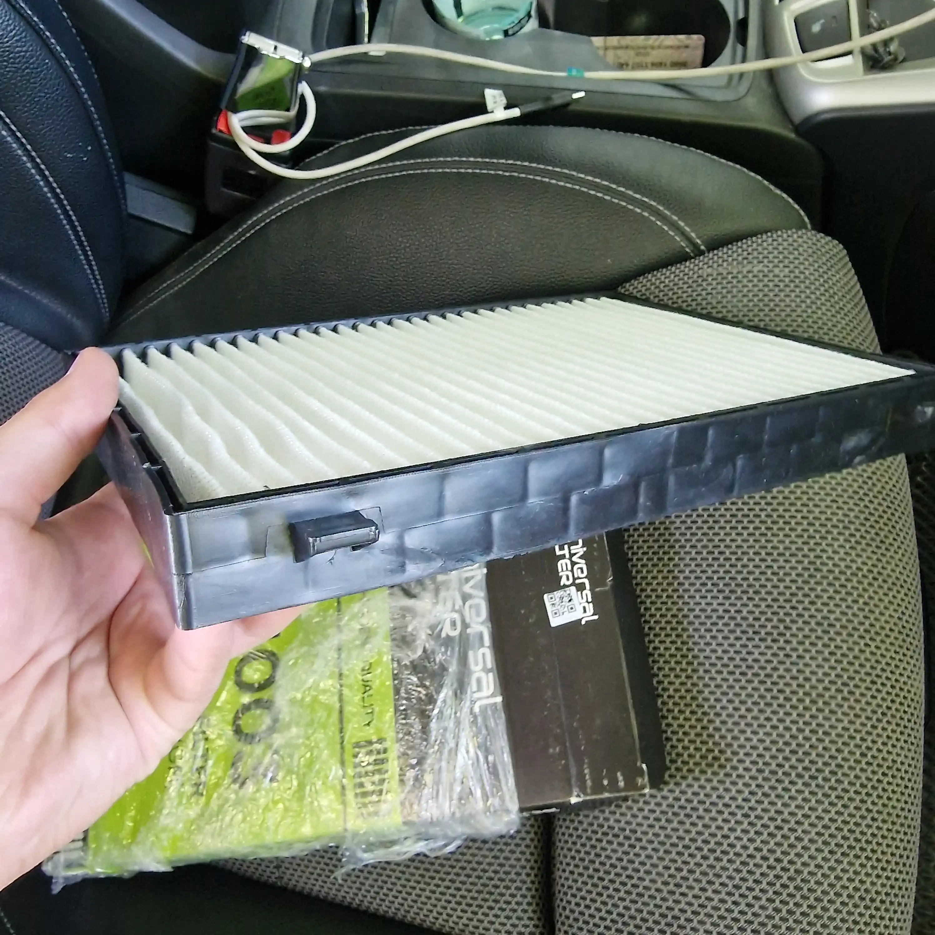 Фильтр салонный Universal Filter CCF 1003 для Chevrolet Captiva очистка воздуха
