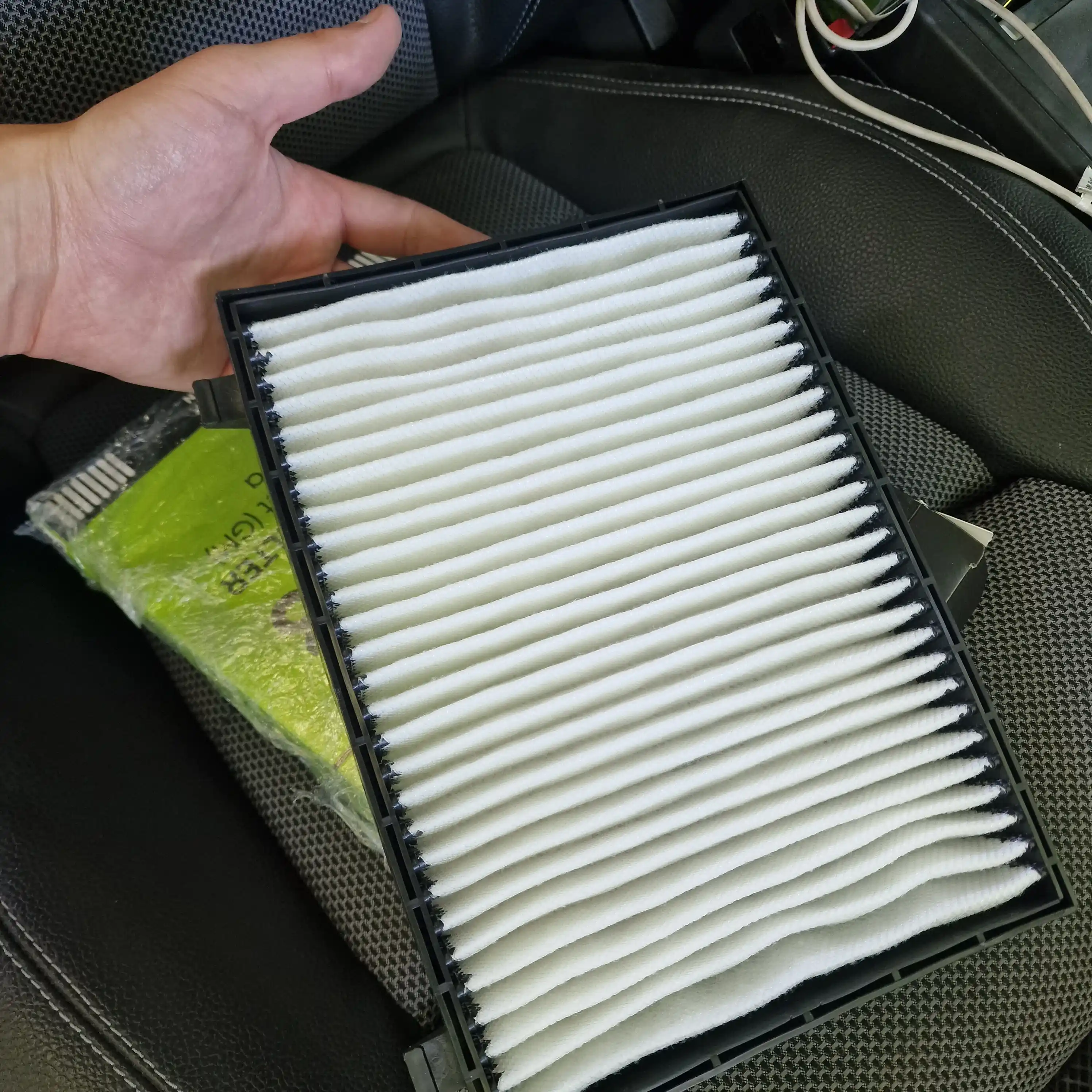 Фильтр салонный Universal Filter CCF 1003 для Chevrolet Captiva очистка воздуха