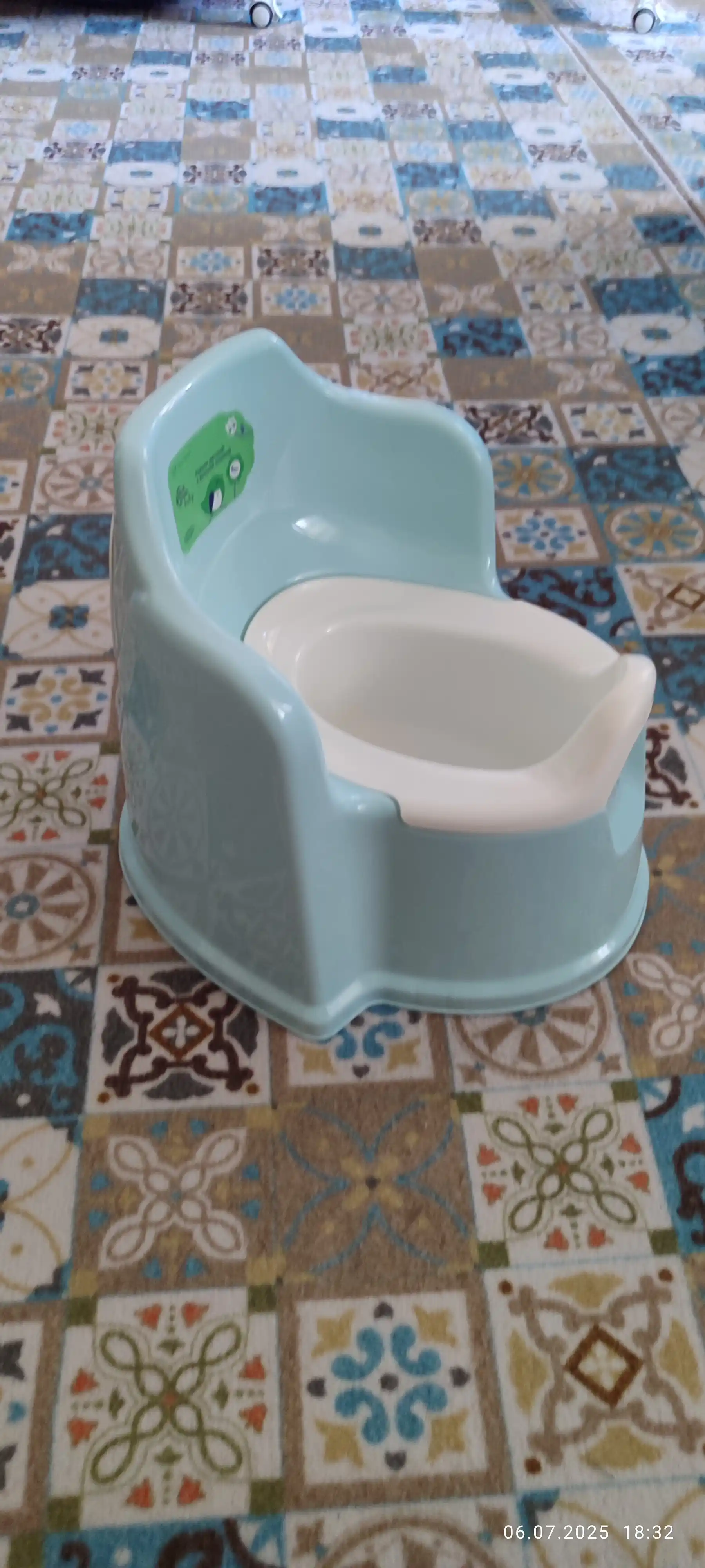 Детский горшок с высокой спинкой, защита от брызг, разные цвета, Lalababy Protect Me