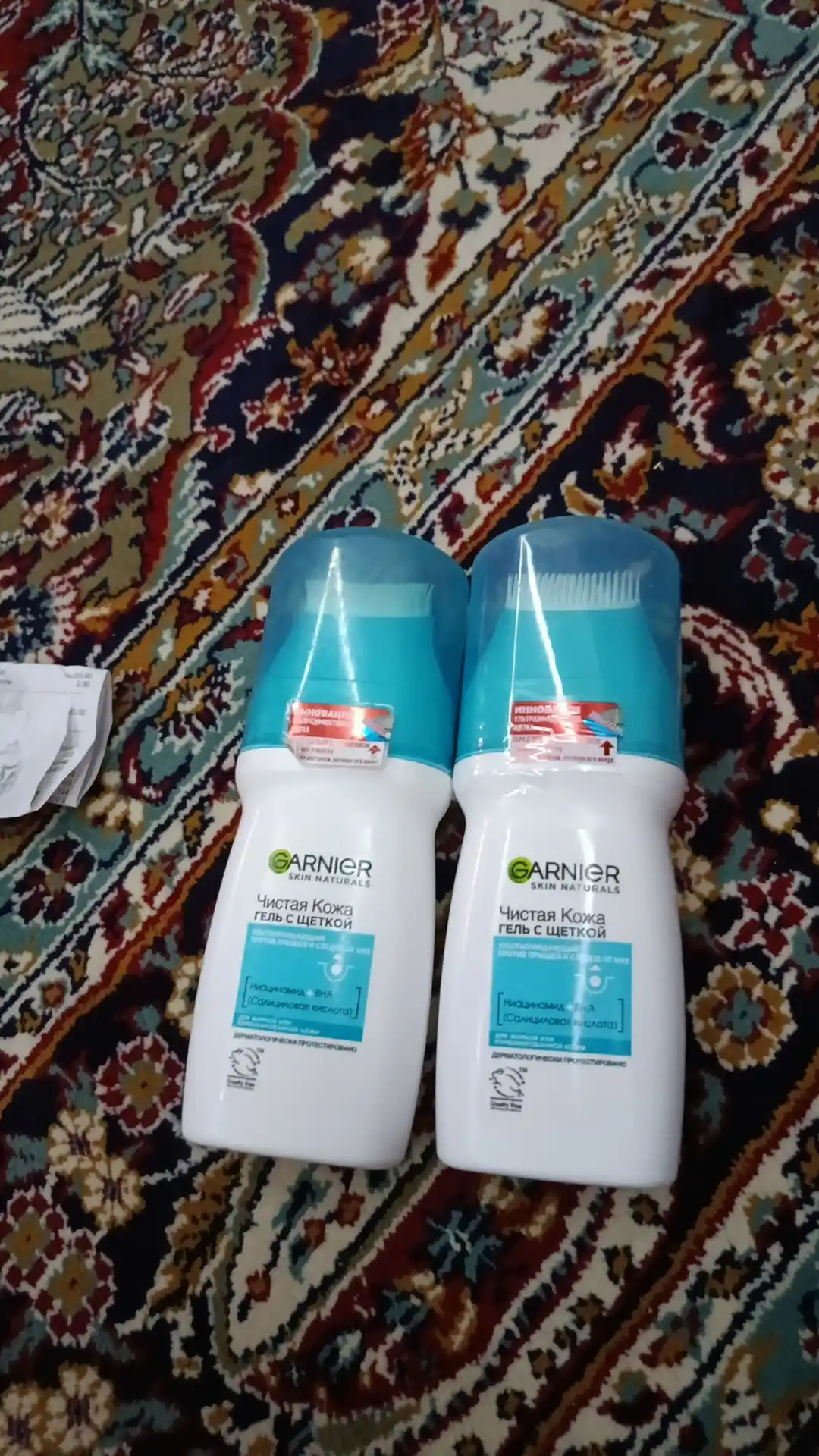 Гель для лица  Garnier ''skin naturals'',  ультраочищающий против прыщей, 150 мл