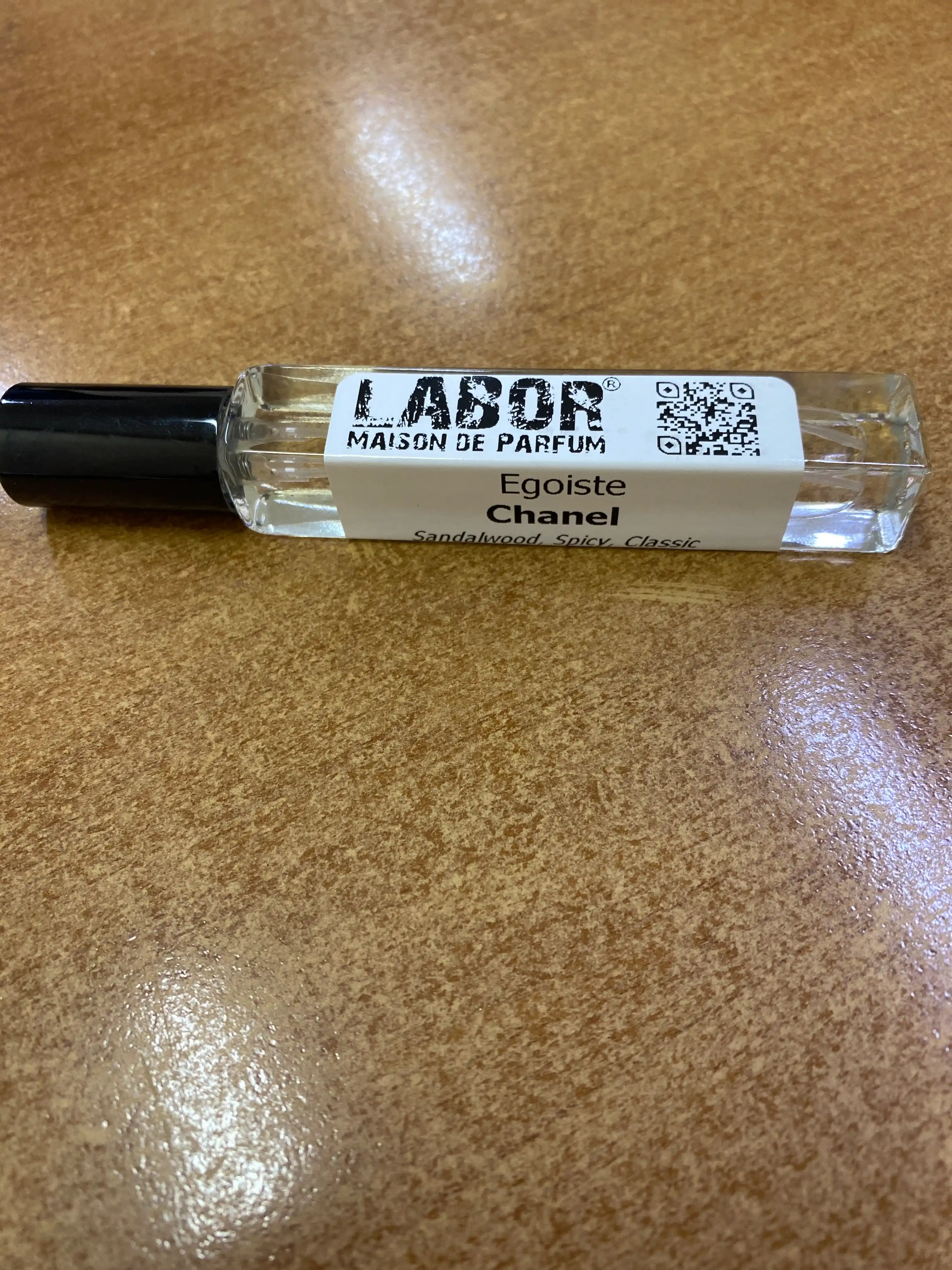 Egoiste Platinum Chanel Erkaklar parfyumi maxsus flakonlarda, Labor Parfum