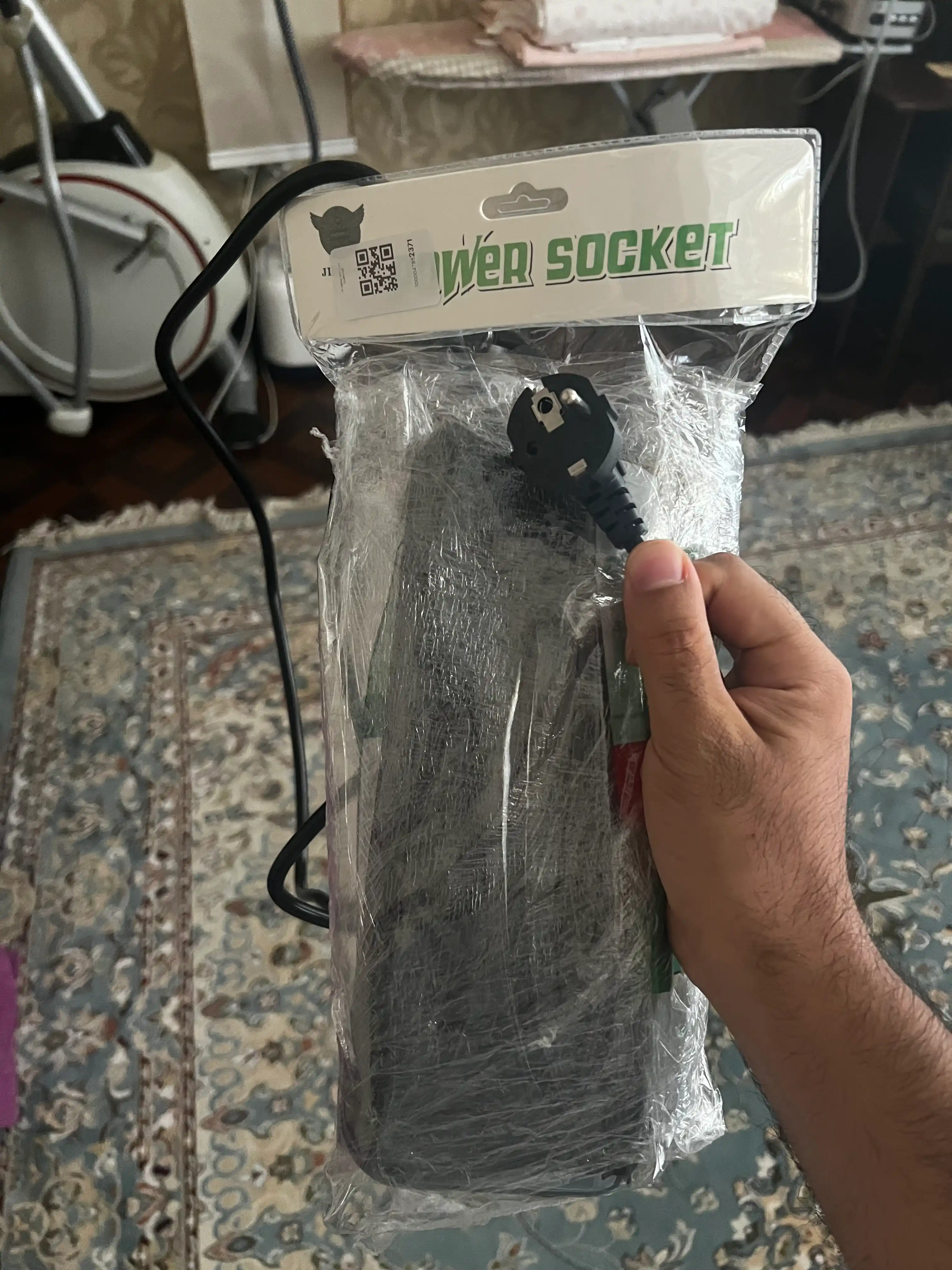 Elektr uzaytirgich, 2 metr, 3 ta USB port, Type-C, tarmoq filtri