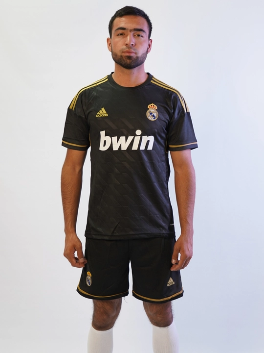 Футбольная ретро форма Real Madrid -Белая легенда