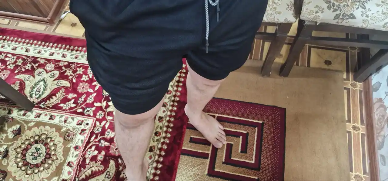 Erkaklar shortigi, ikki qavatli, mashq qilish, yugurish va fitnes uchun