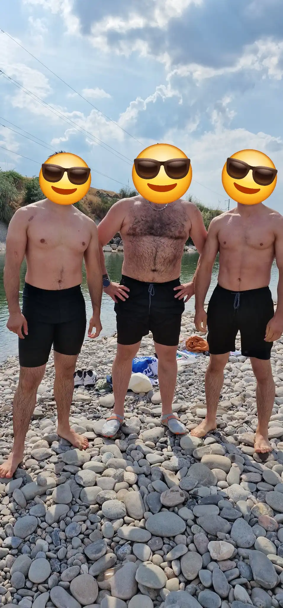 Erkaklar shortigi, ikki qavatli, mashq qilish, yugurish va fitnes uchun
