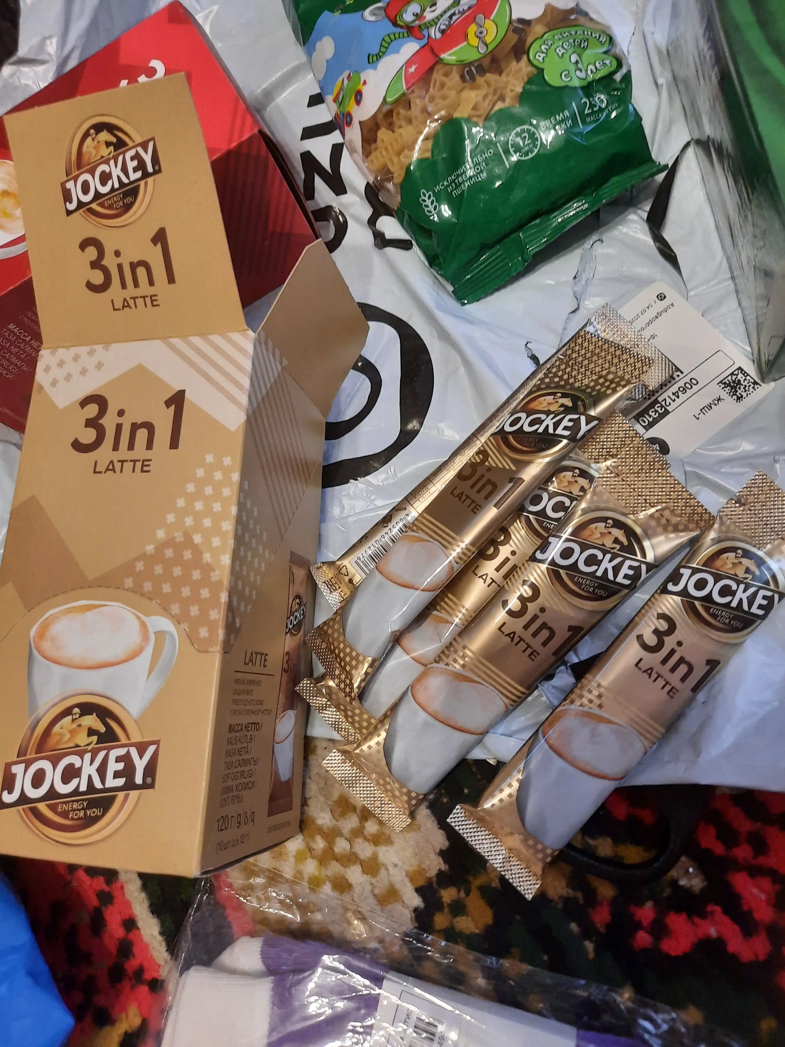 Qahva Жокей 3 tasi 1 da Latte, 12 g, 10 paketchalar