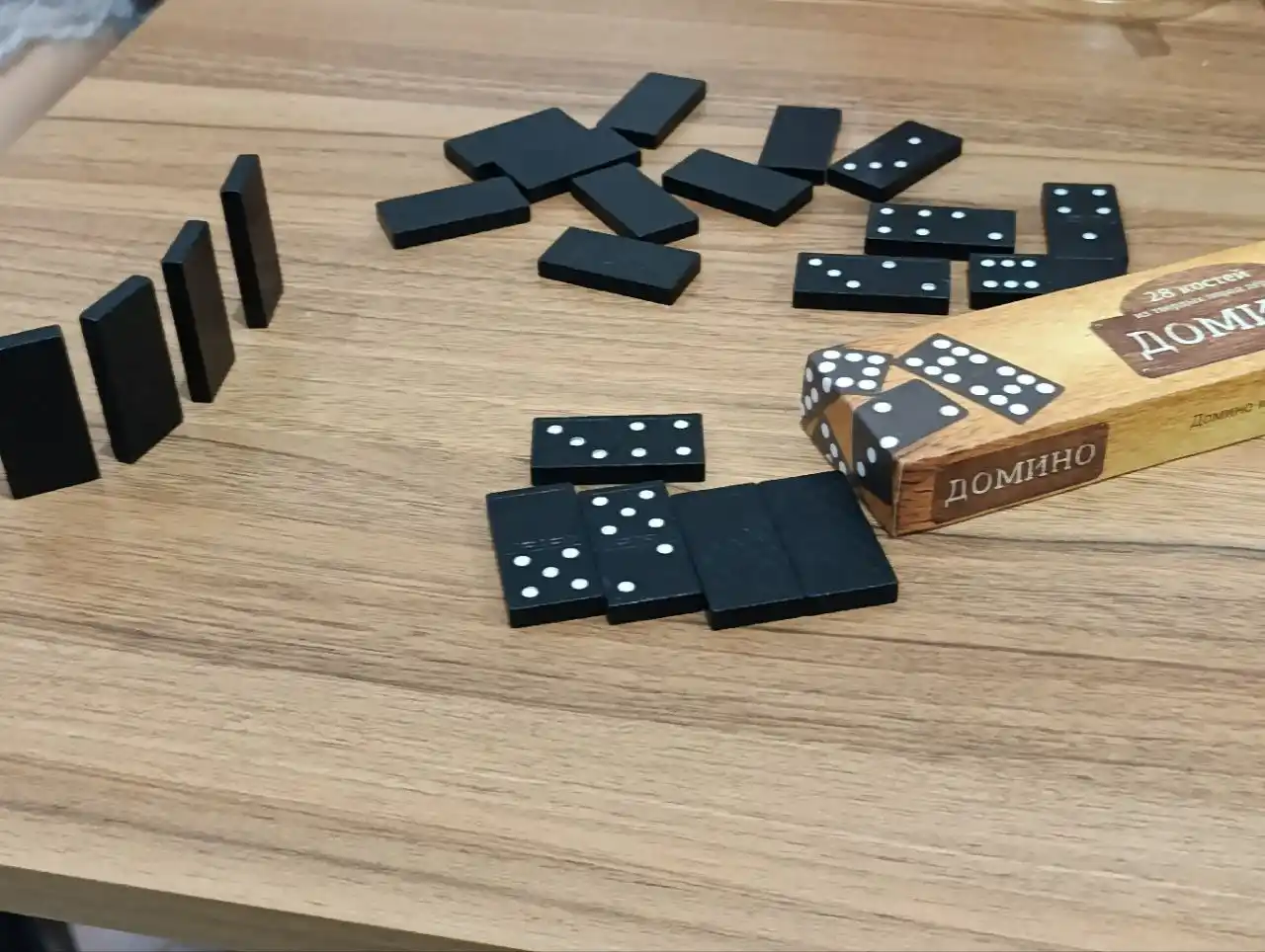 Domino stol o'yini. Klassik o'yin
