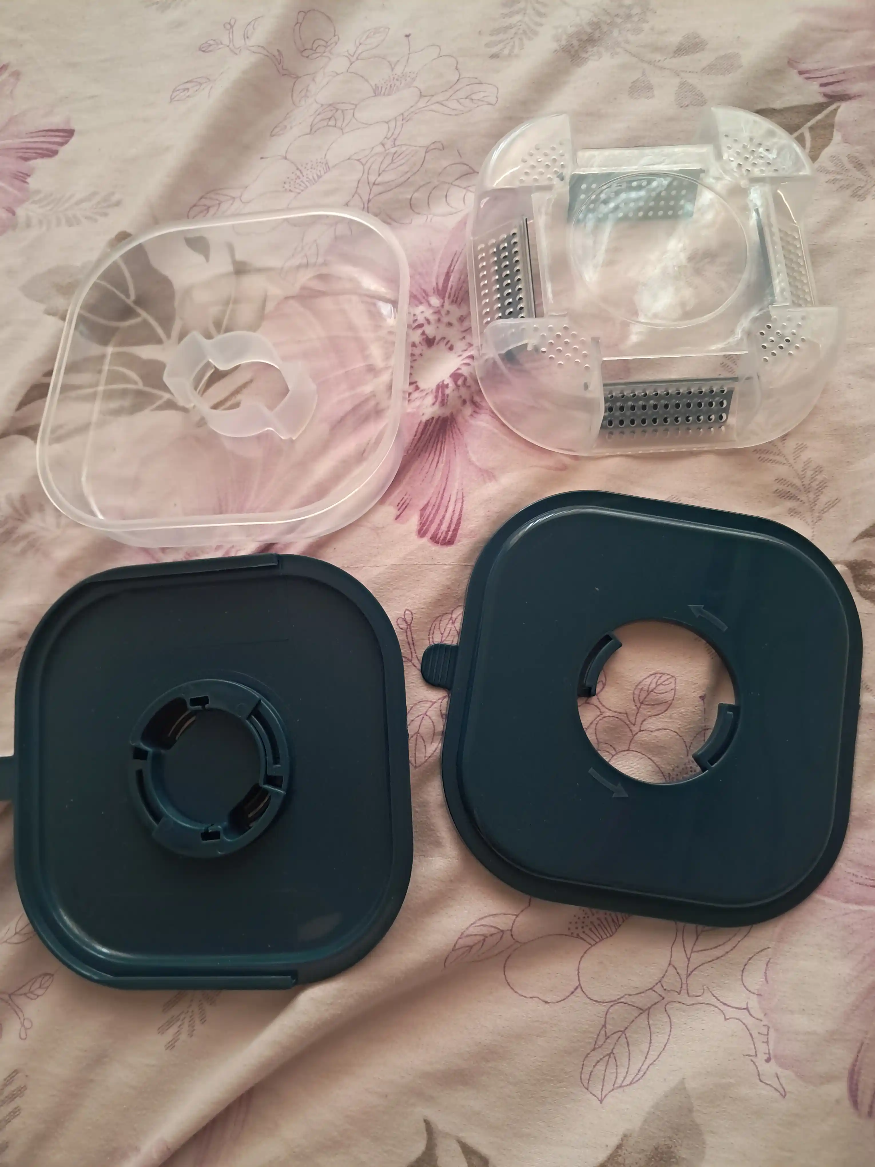 Suvaraklar uchun ikki qavatli plastik qopqon