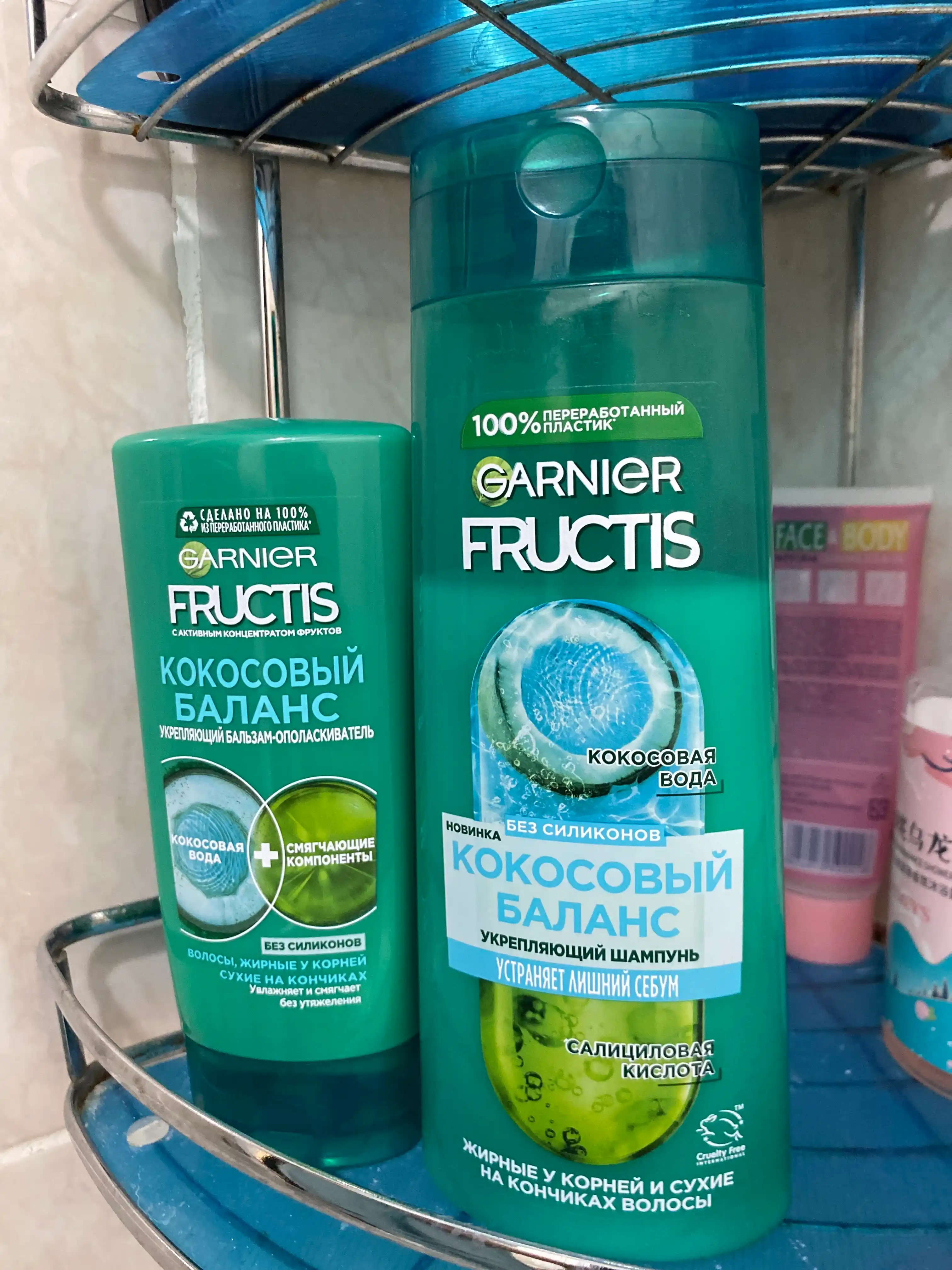 Garnier Fructis mustahkamlovchi shampun Fructis, kokos yong'og'i balansi, 400 ml