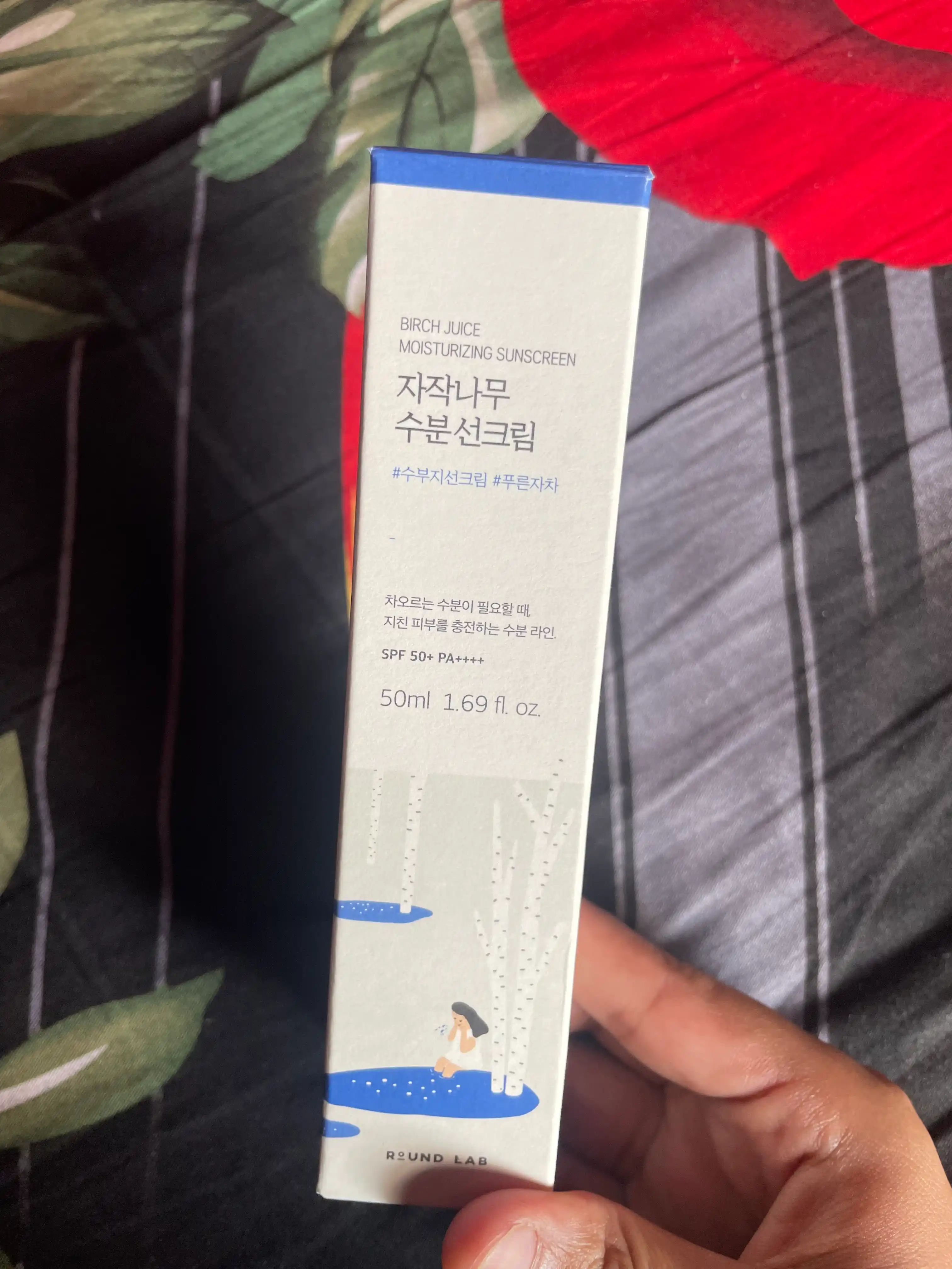 Namlovchi quyoshdan himoylavochi krem Round Lab Birch Juice Moisturizing Sun Cream SPF50+ PA++++
