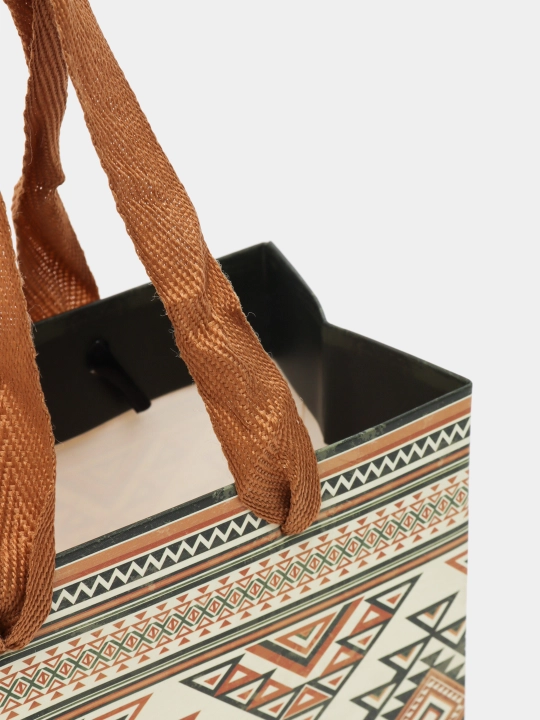 Sovg'a sumkasi tutqichli chizmalar chop etish 16x13 sm - Qog'oz paket