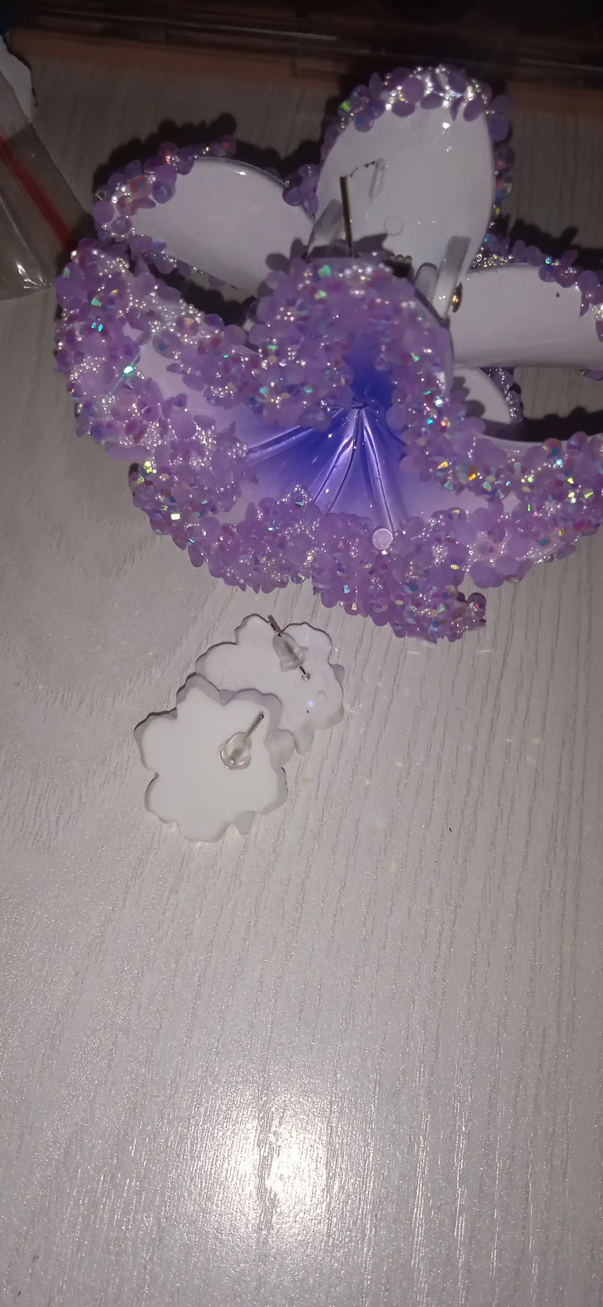 Серьги для женщин, легкие и гладкие