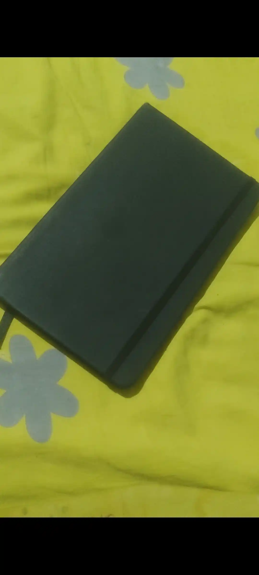 Sketchbook 80 l., 130*210 Gamma "Studio", qora, qattiq qopqoq, elastik, oq, 140g/m2