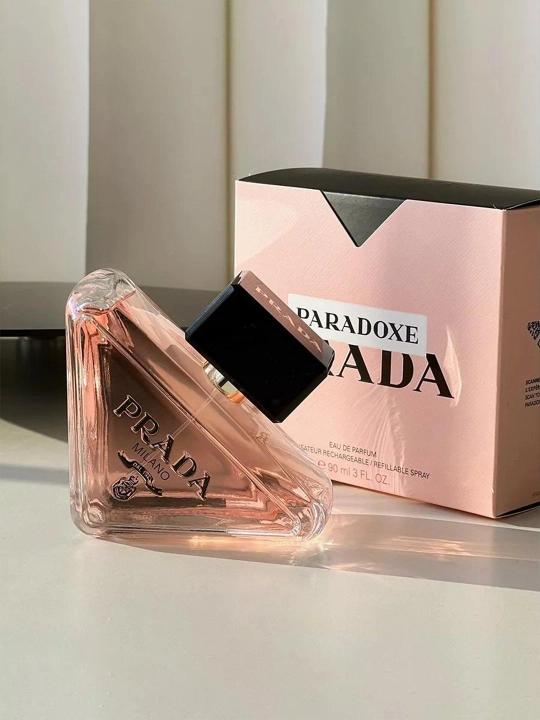 Parfyumlangan suv Prada Paradox, 90 ml