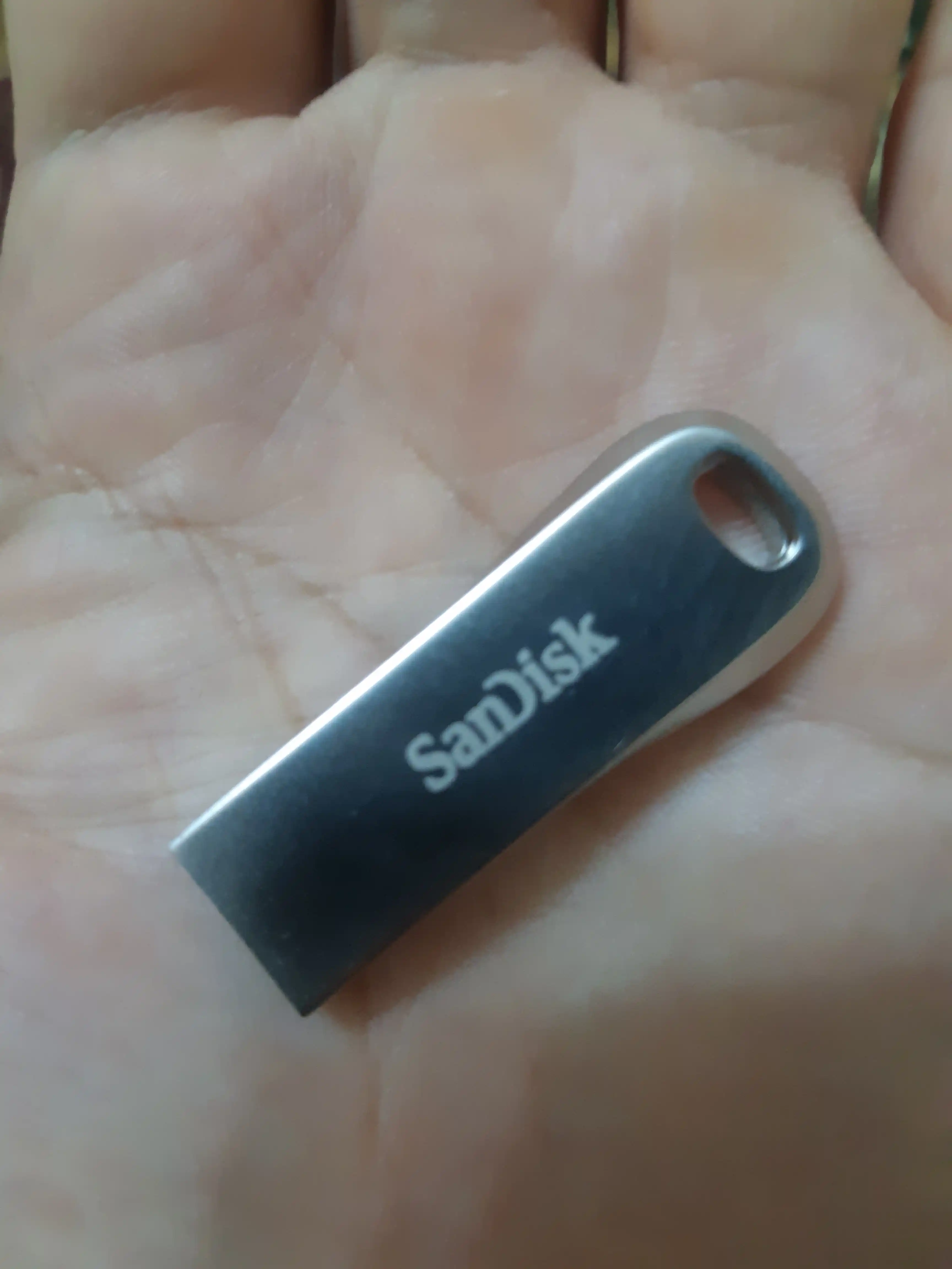 Флешка SanDisk Ultra Luxe USB 3.1, 2, 4, 8, 16, 32, 64, 128 ГБ