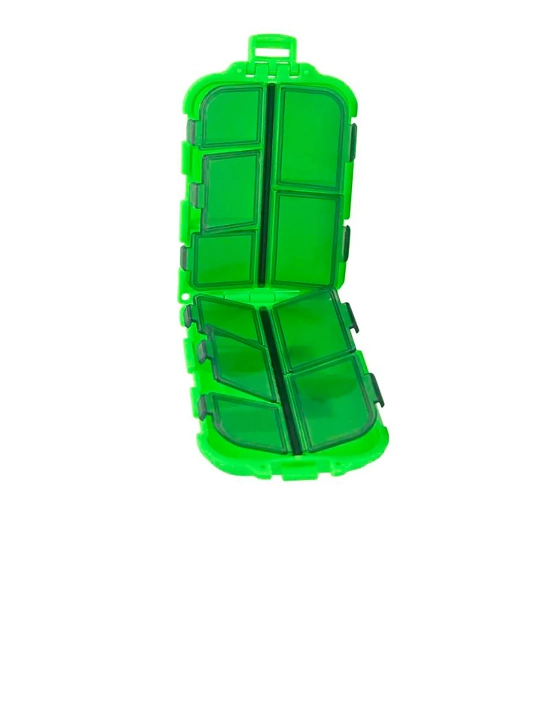 Quticha Versus Meiho Akiokun FB-10# Green  97 x 65 x 30 mm