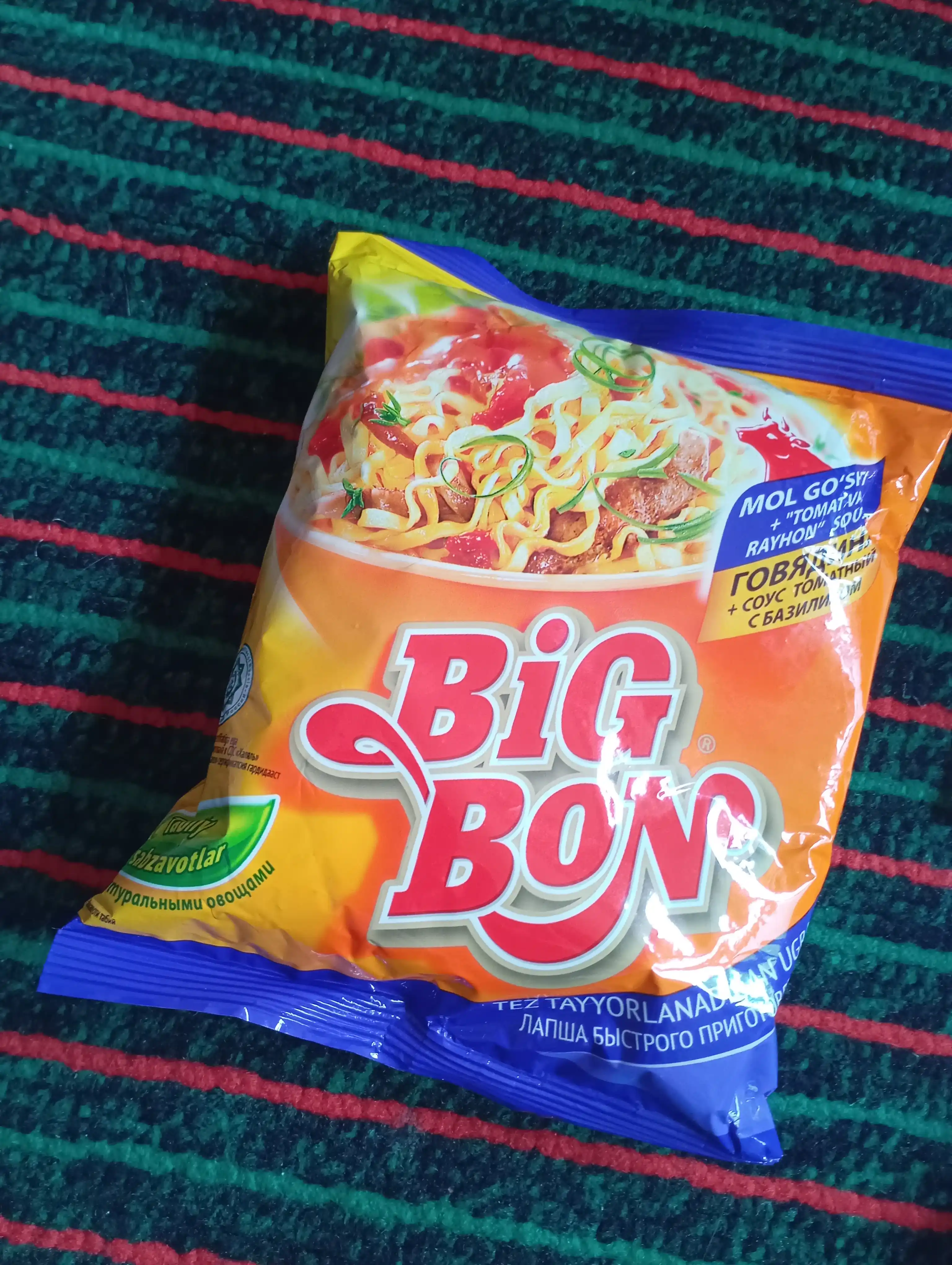 Лапша быстрого приготовления Big Bon, говядина+соус томатный с базиликом, 75 гр