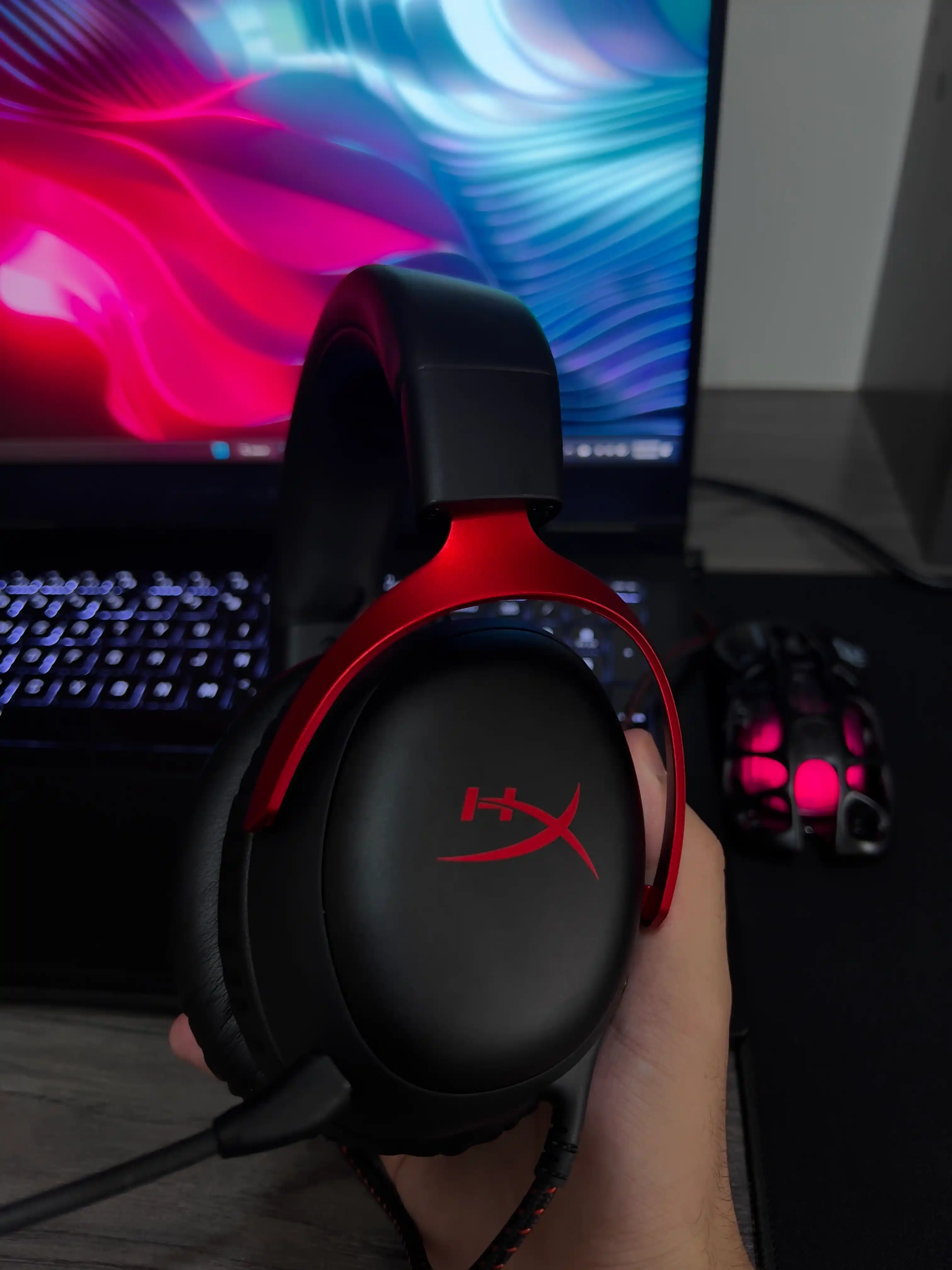 Oyin simli quloqchinlari HyperX Cloud III 7.1, oyin eshitish vositasi 727A8AA 727A9AA