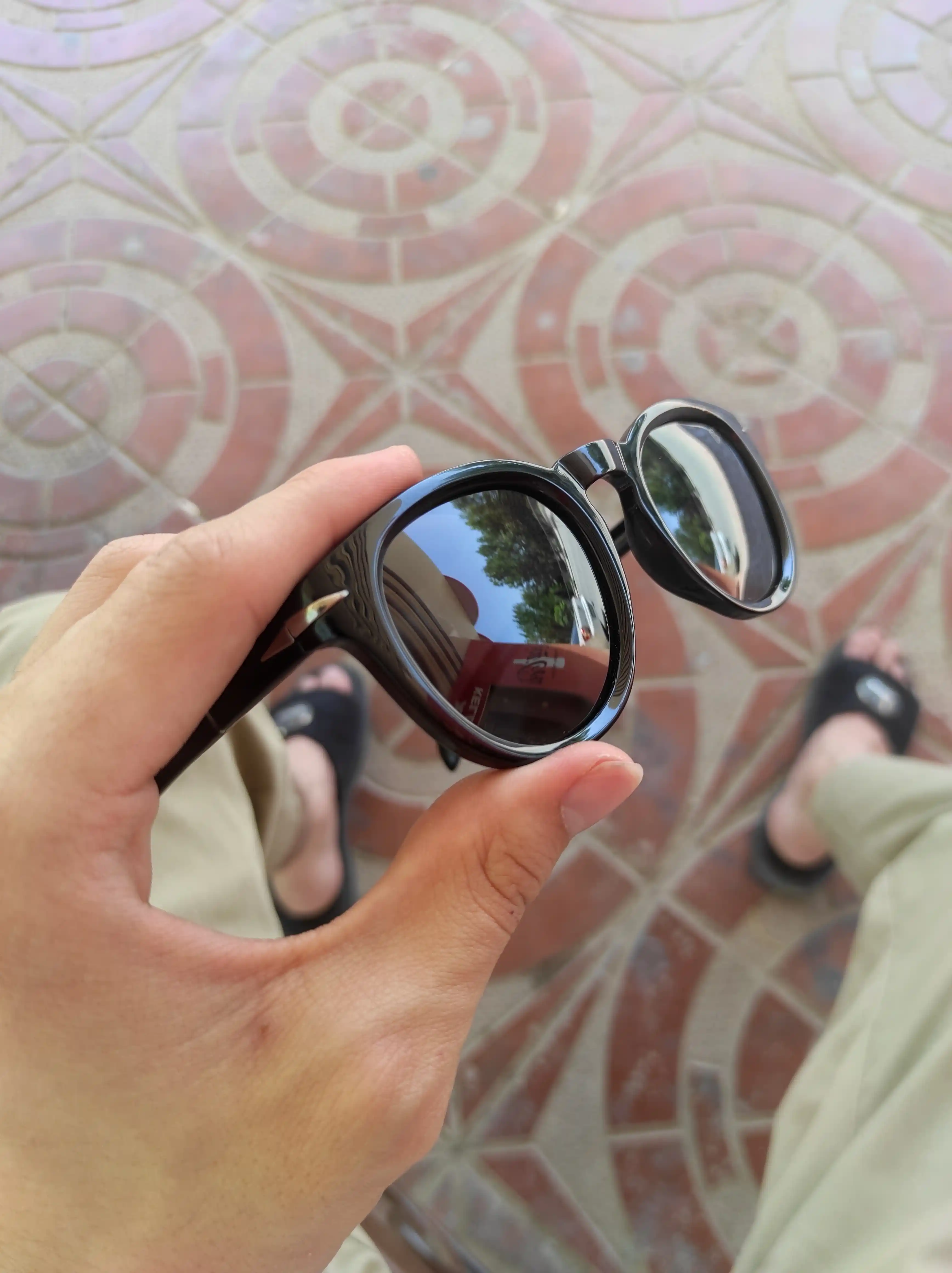 Polarized quyosh ko‘zoynagi